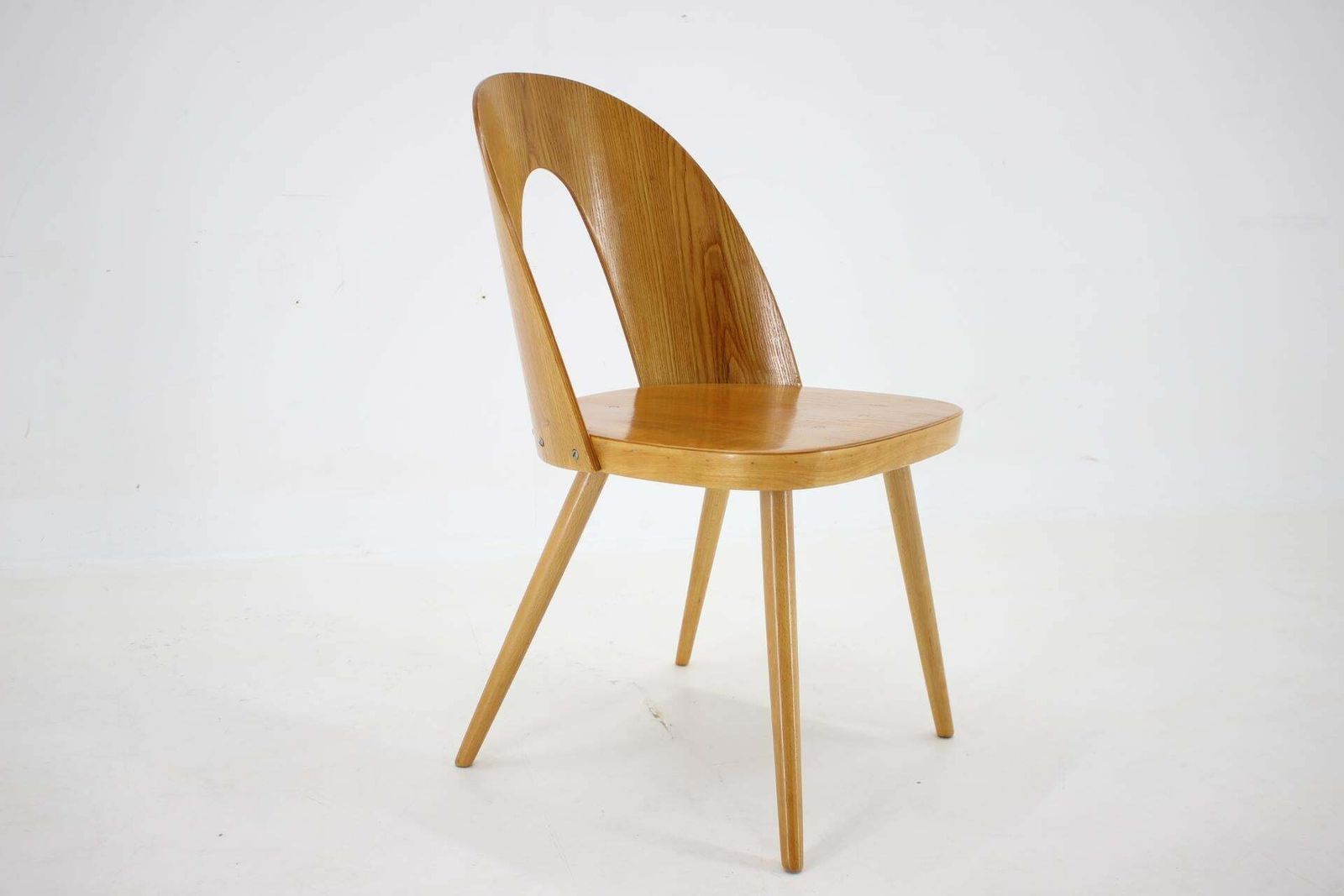 1960s Antoni Suman Chair In Walnut, Czechoslovakia photo Furniture