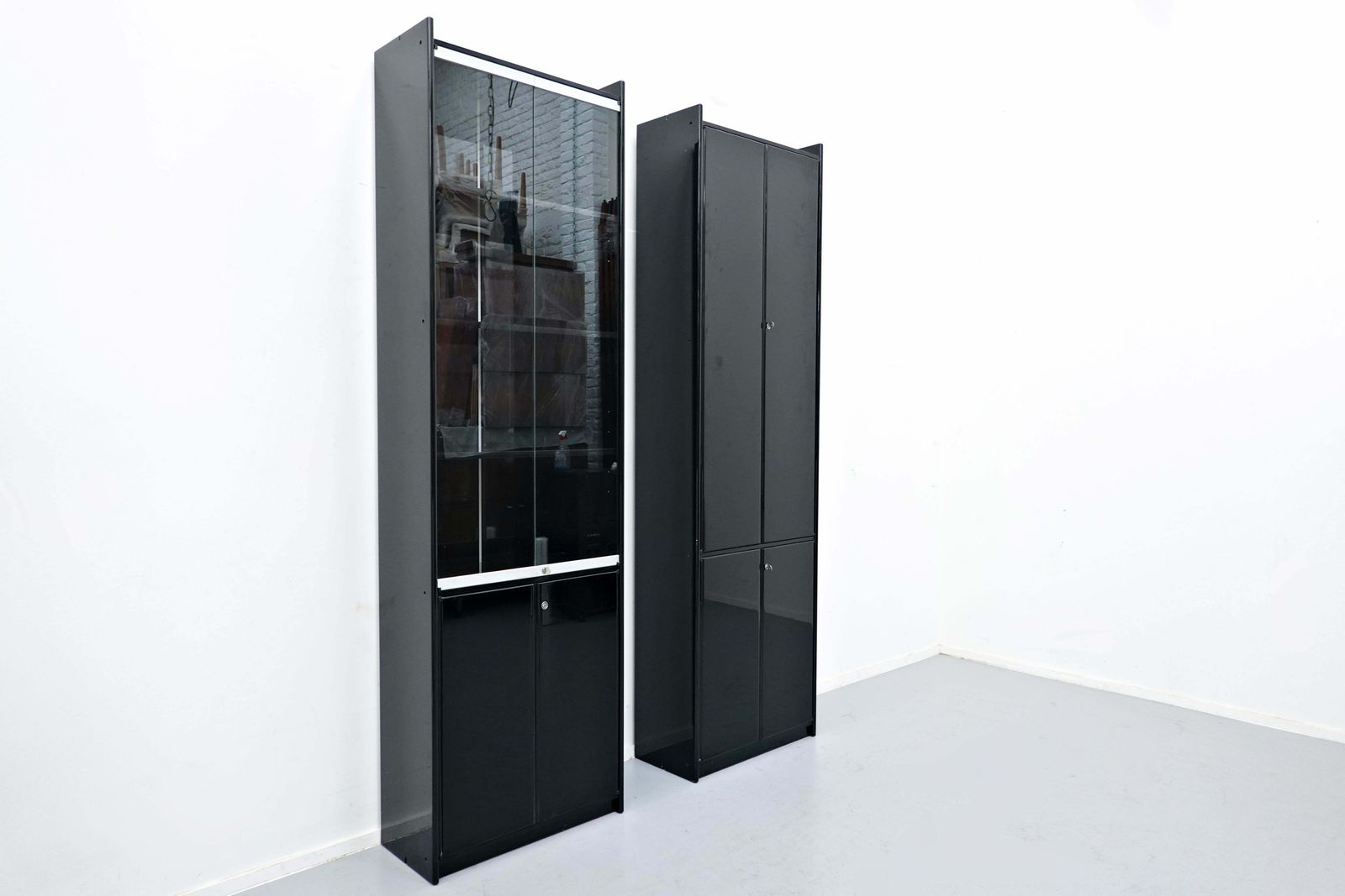 Italian "Olinto" Bookcase By Kazuhide Takahama, B&B, Mid Century Modern, 1960s photo furniture