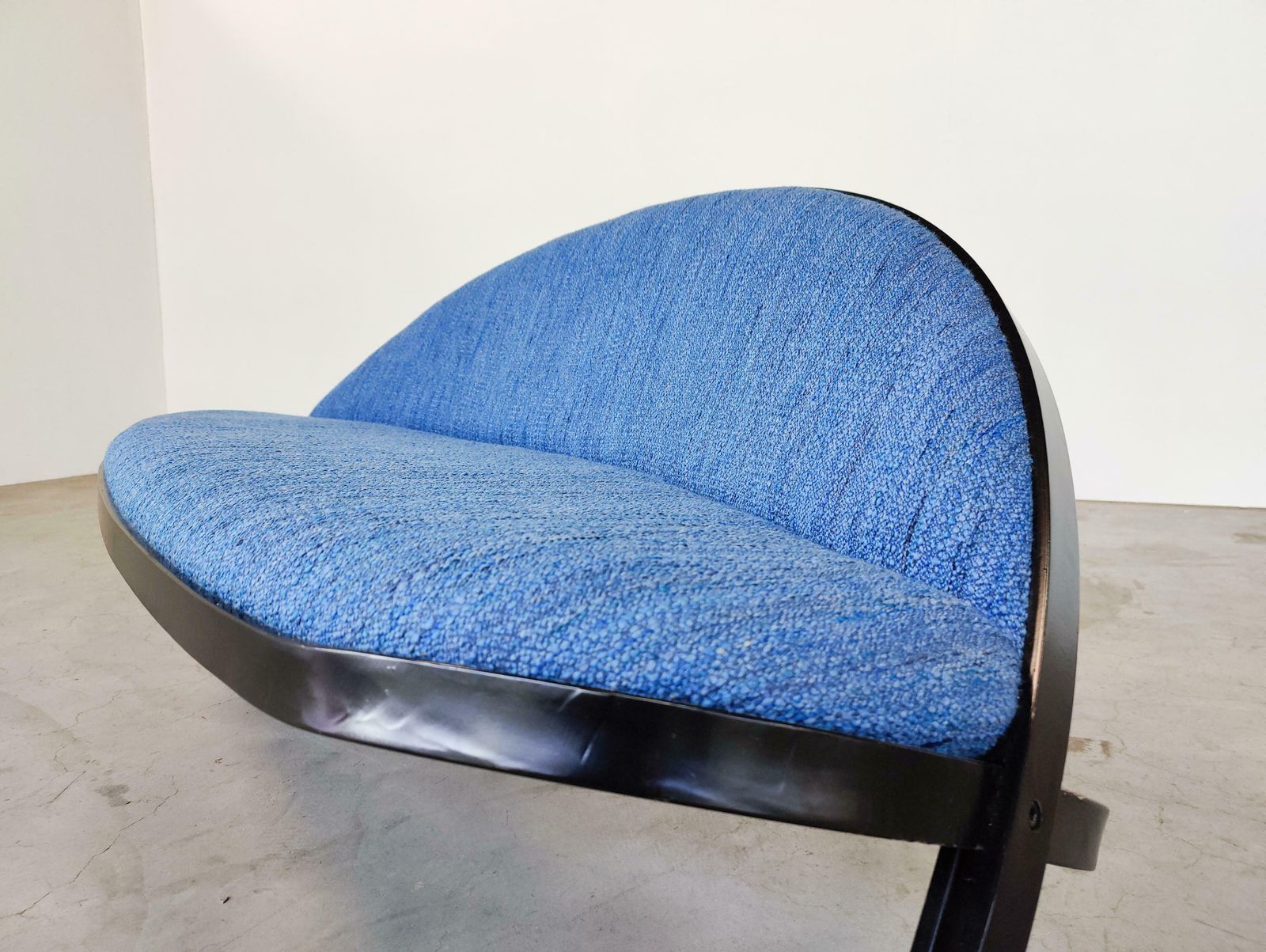 Mid Century Modern Blue ''Saturno'' Sofa By Gastone Rinaldi For Rima, Italy, 1957 photo vinterior