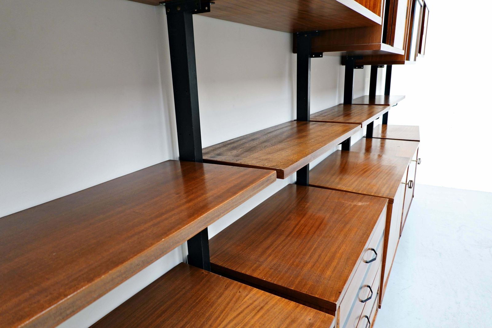 photo vintage Mid Century Modern Italian Teak Wall Unit By Ico Parisi, 1960s