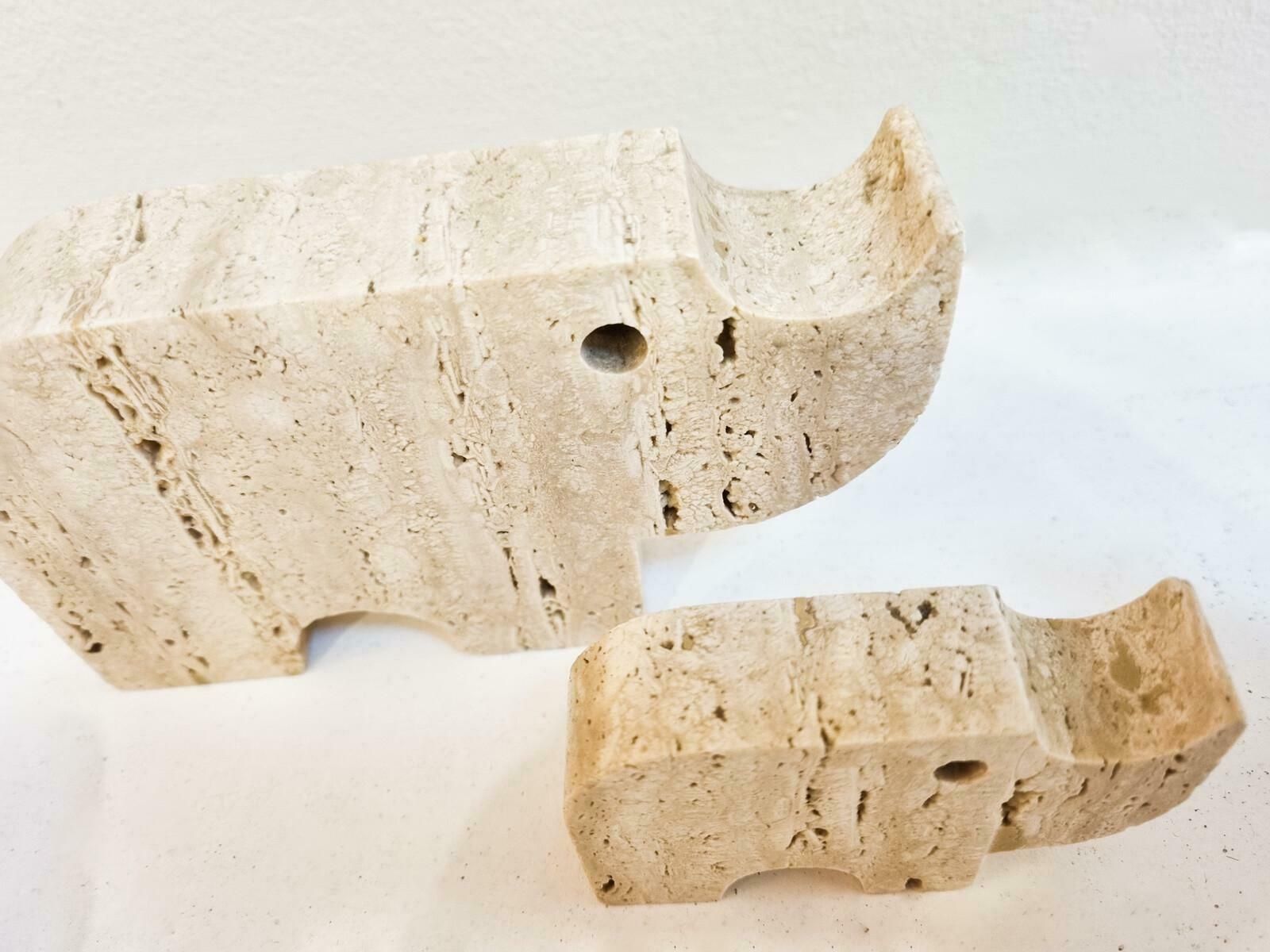 Italian Brutalist Travertine Rhinoceros Sculptures By Fratelli Mannelli, Italy, photo vintage