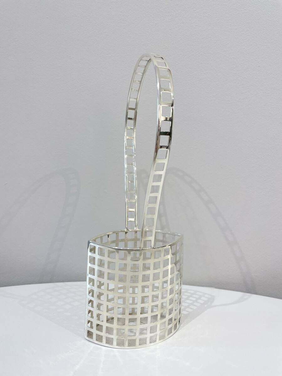 Josef Hoffmann A “Flower Basket”, Wiener Werkstätte, Vienna, 1906 photo vinterior