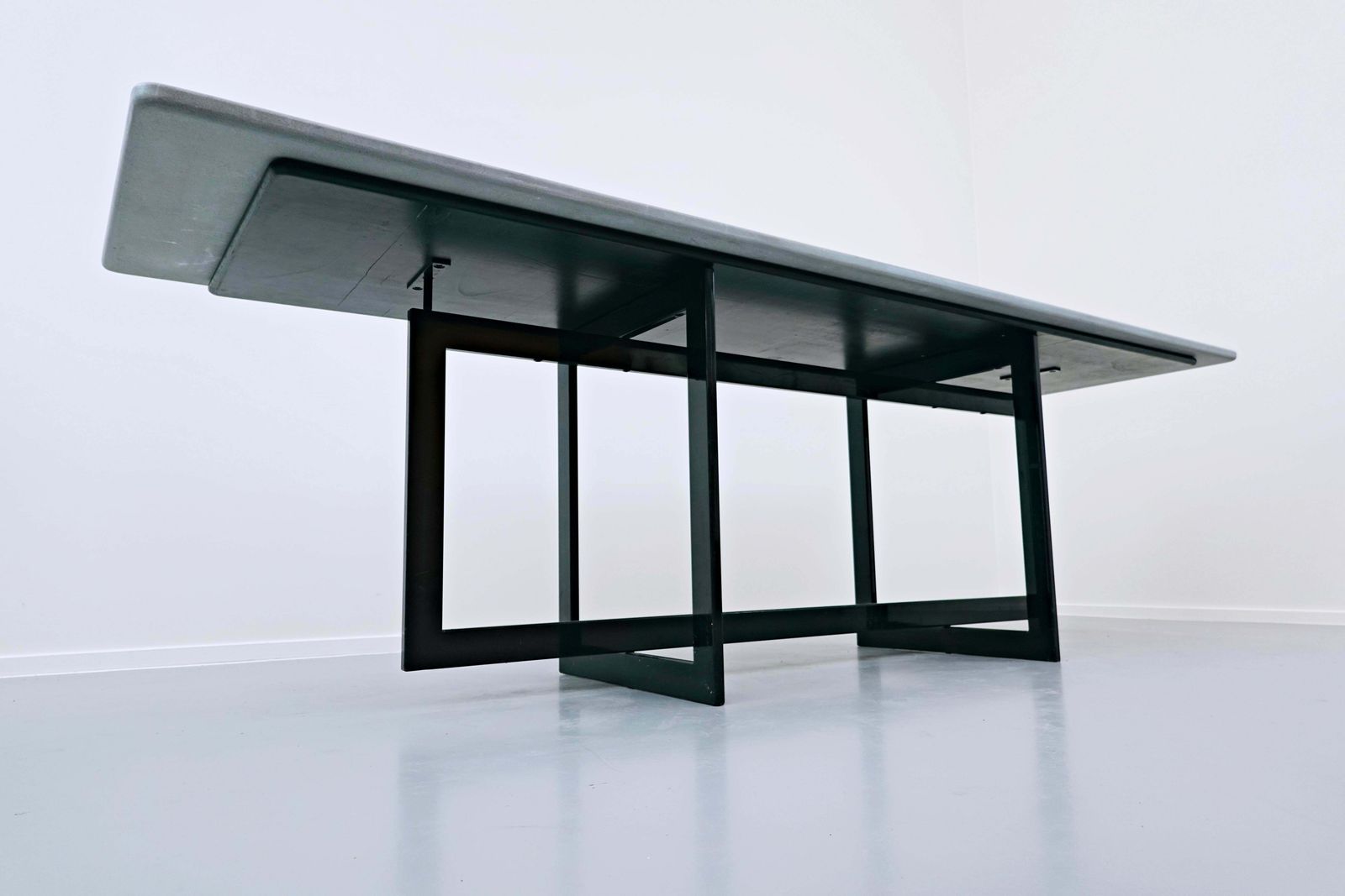 Mid Century Modern "Jonathan" Table By Francesco Soro For Icf In Pietra Serena photo vinterior