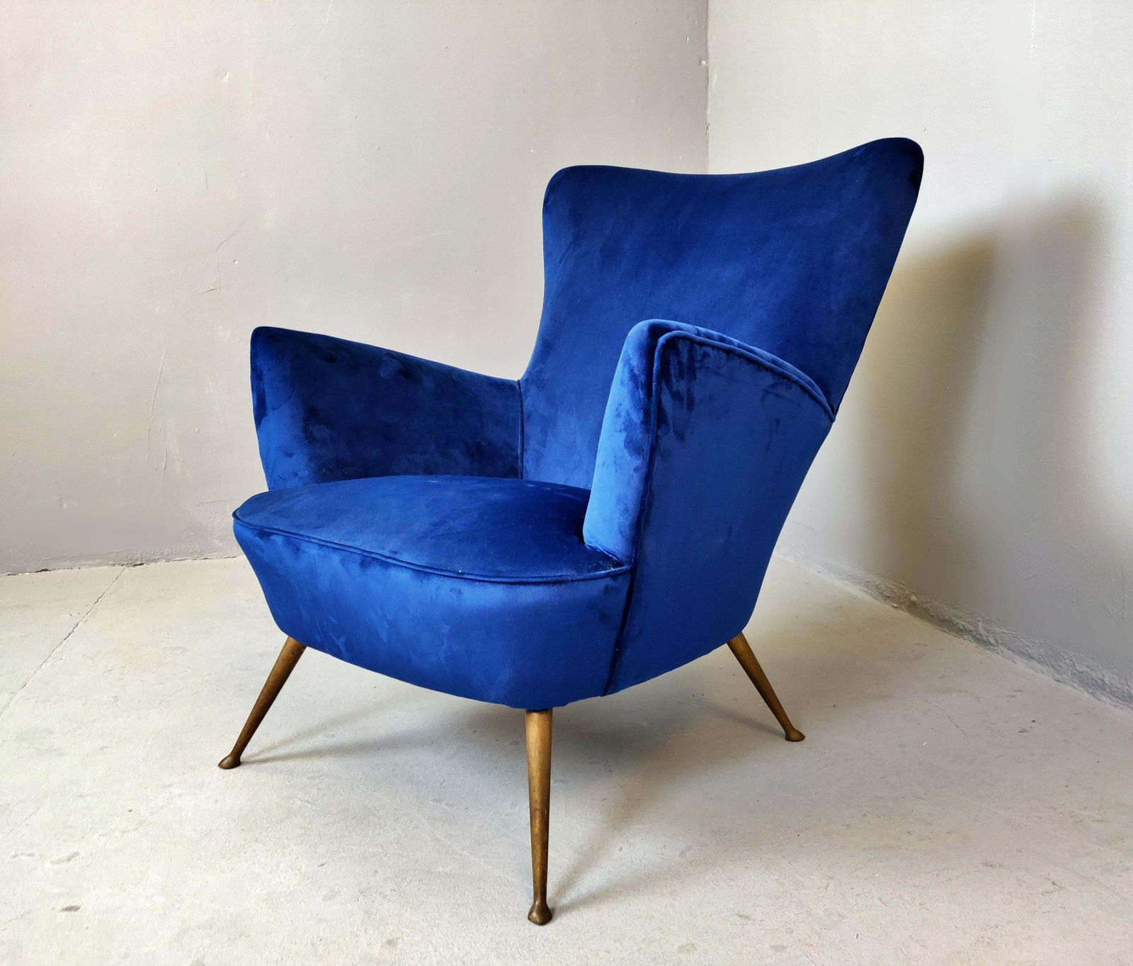 Pair Of Italian Armchairs, New Upholstery, 1950s photo vintage