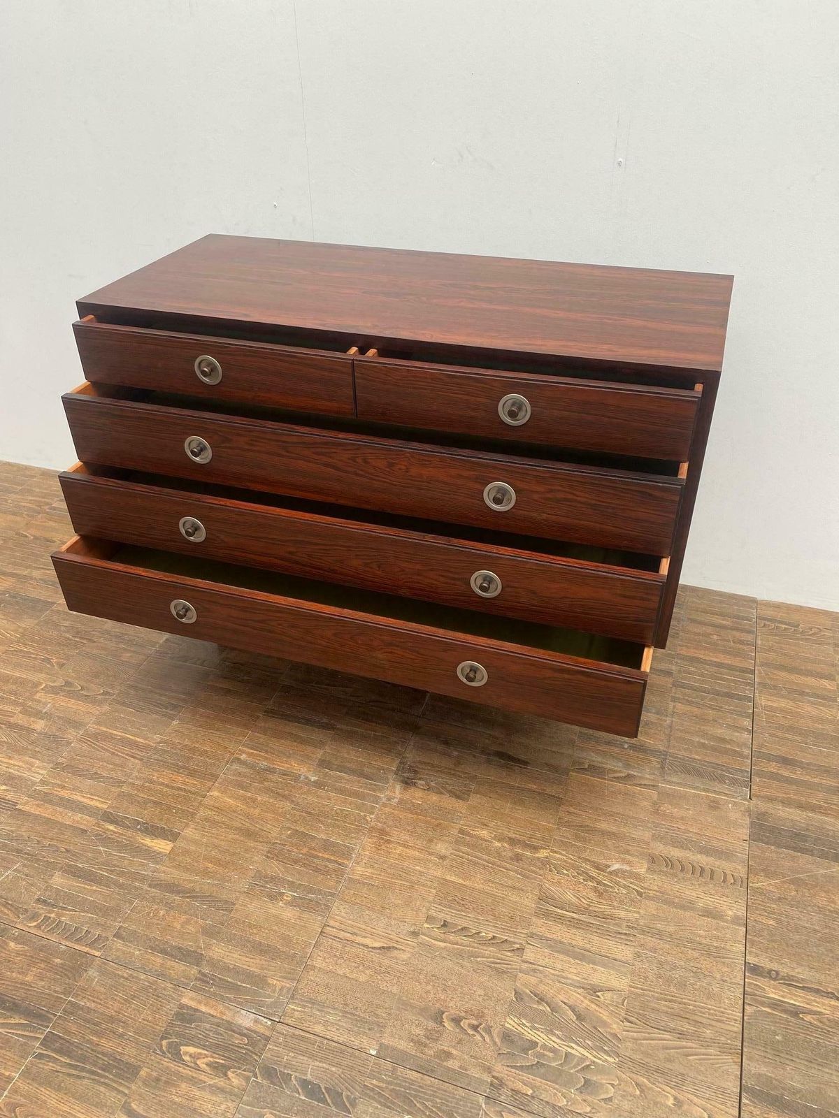 Mid Century Modern Italian Wooden Chest Of Drawers photo vinterior