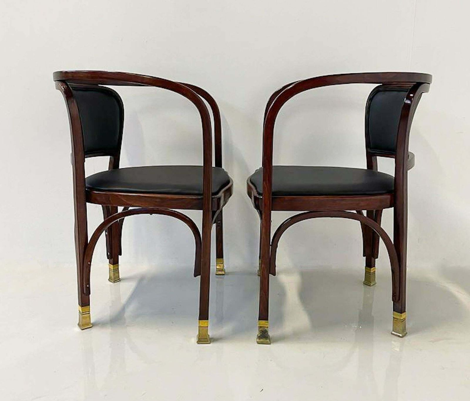 Pair Of N° 715 Gustav Siegel Armchairs For Kohn, Austria, 1900s photo Furniture