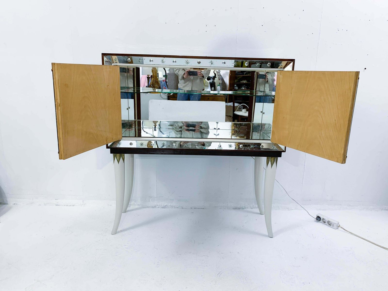 Mid Century Modern Italian Bar In The Style Of Borsani, Wood And Glass, 1950s photo buy