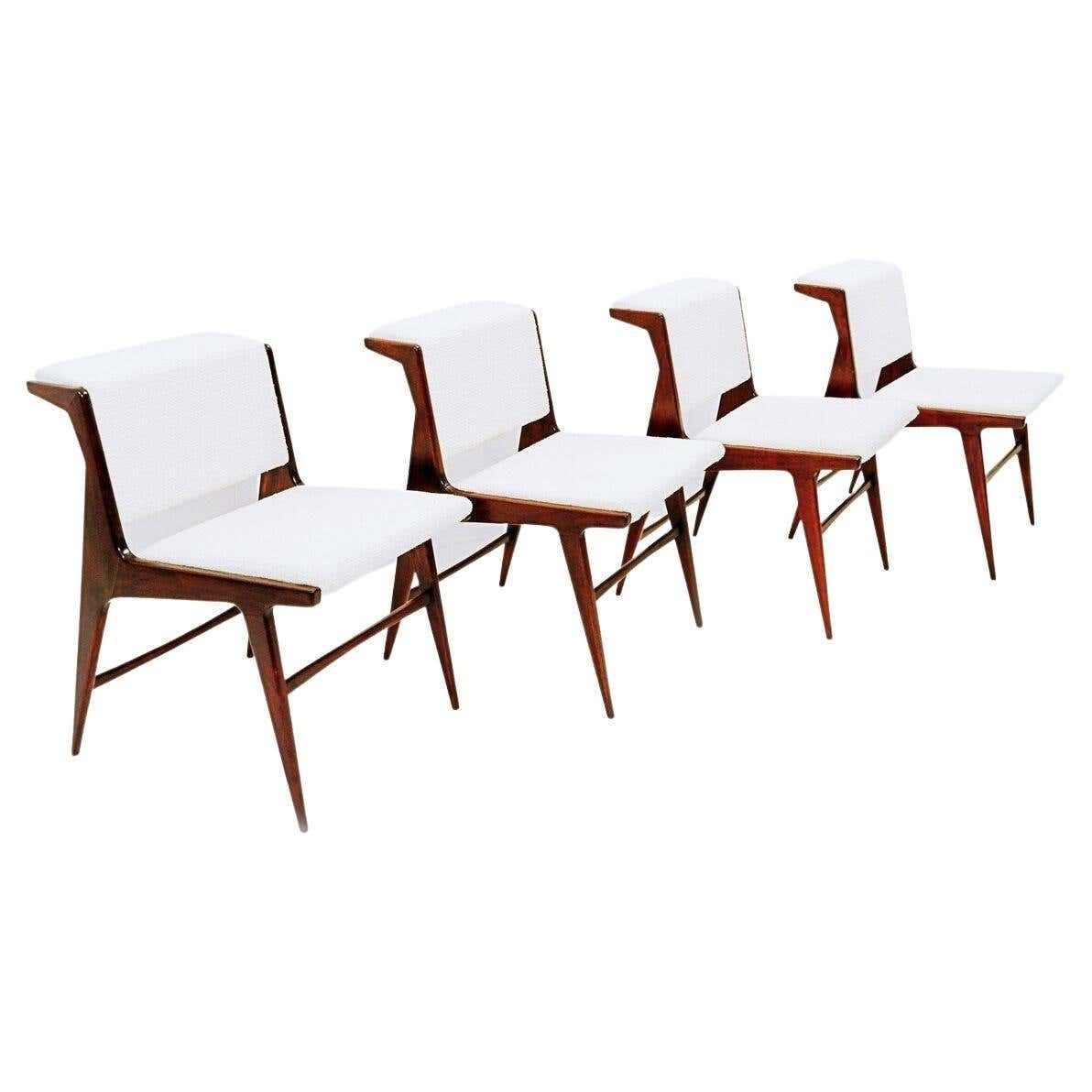 Set Of 4 Mid Century Modern Italian Chairs, Wood And White Fabric, 1960s