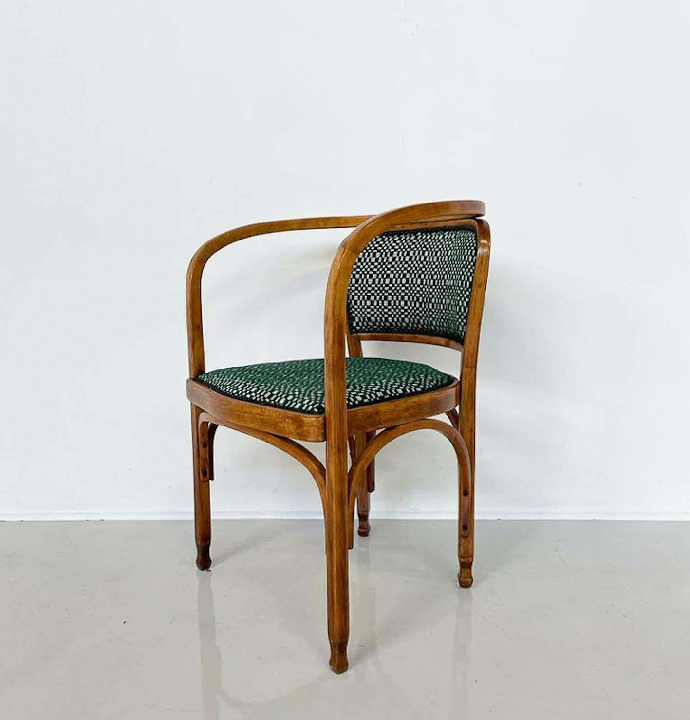 N° 715 Gustav Siegel Armchair For Kohn, Fabric And Wood, Austria, 1900s photo Furniture