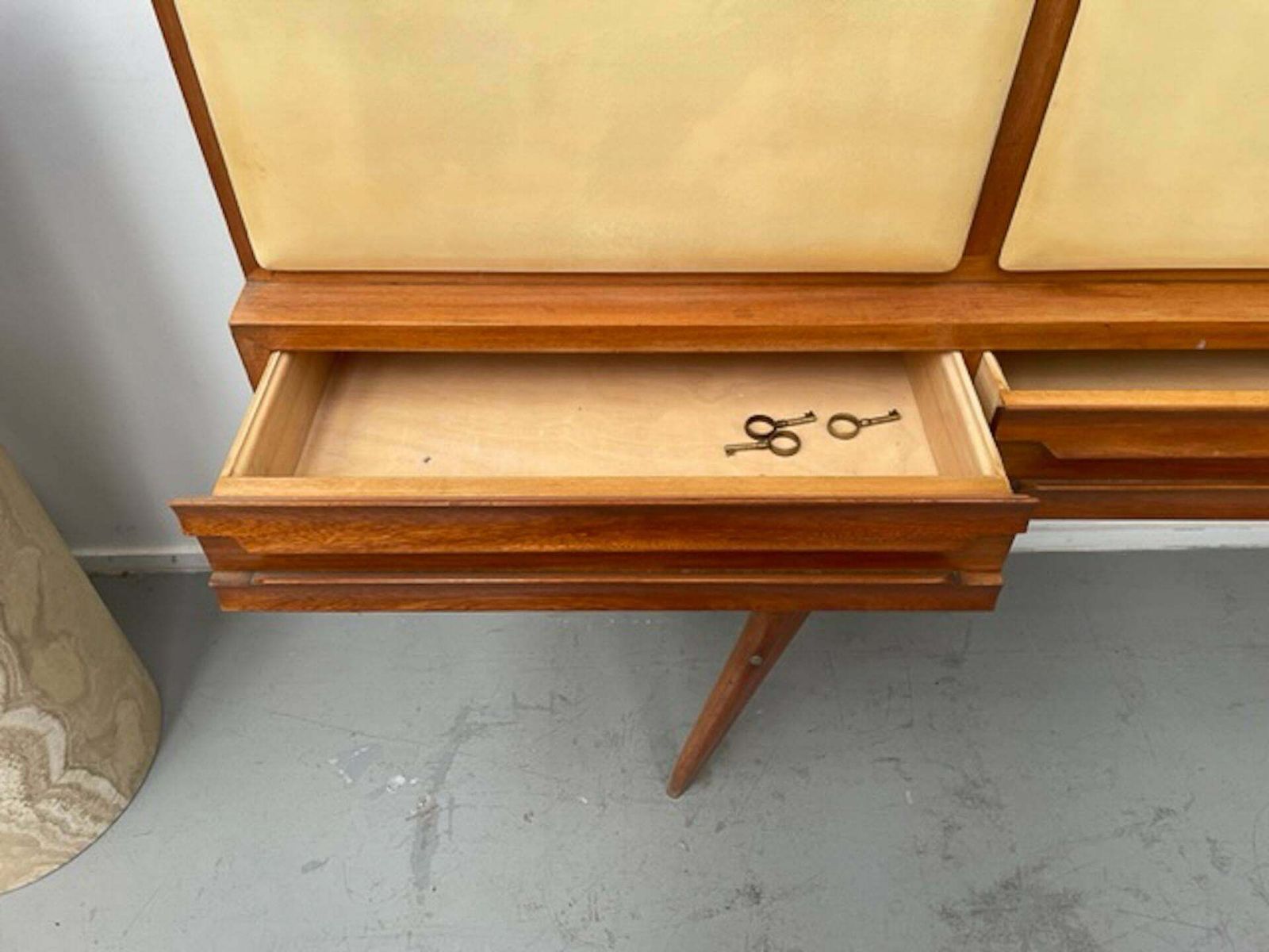 Mid Century Modern Italian Sideboard Attributed To Ico Parisi, Italy, 1960s photo vintage