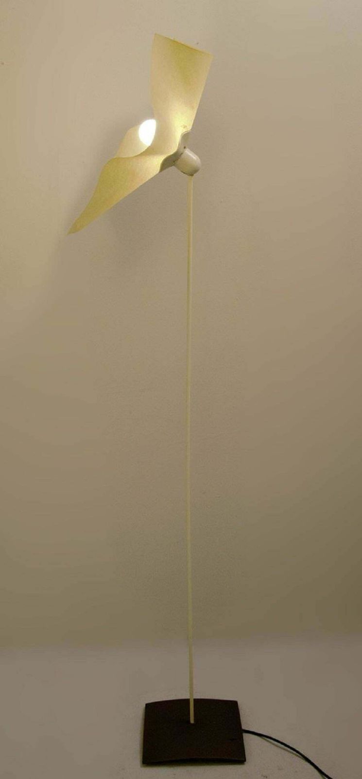 photo furniture Mario Bellini And Giorgio Origlia "Area" Floor Lamps 160/210