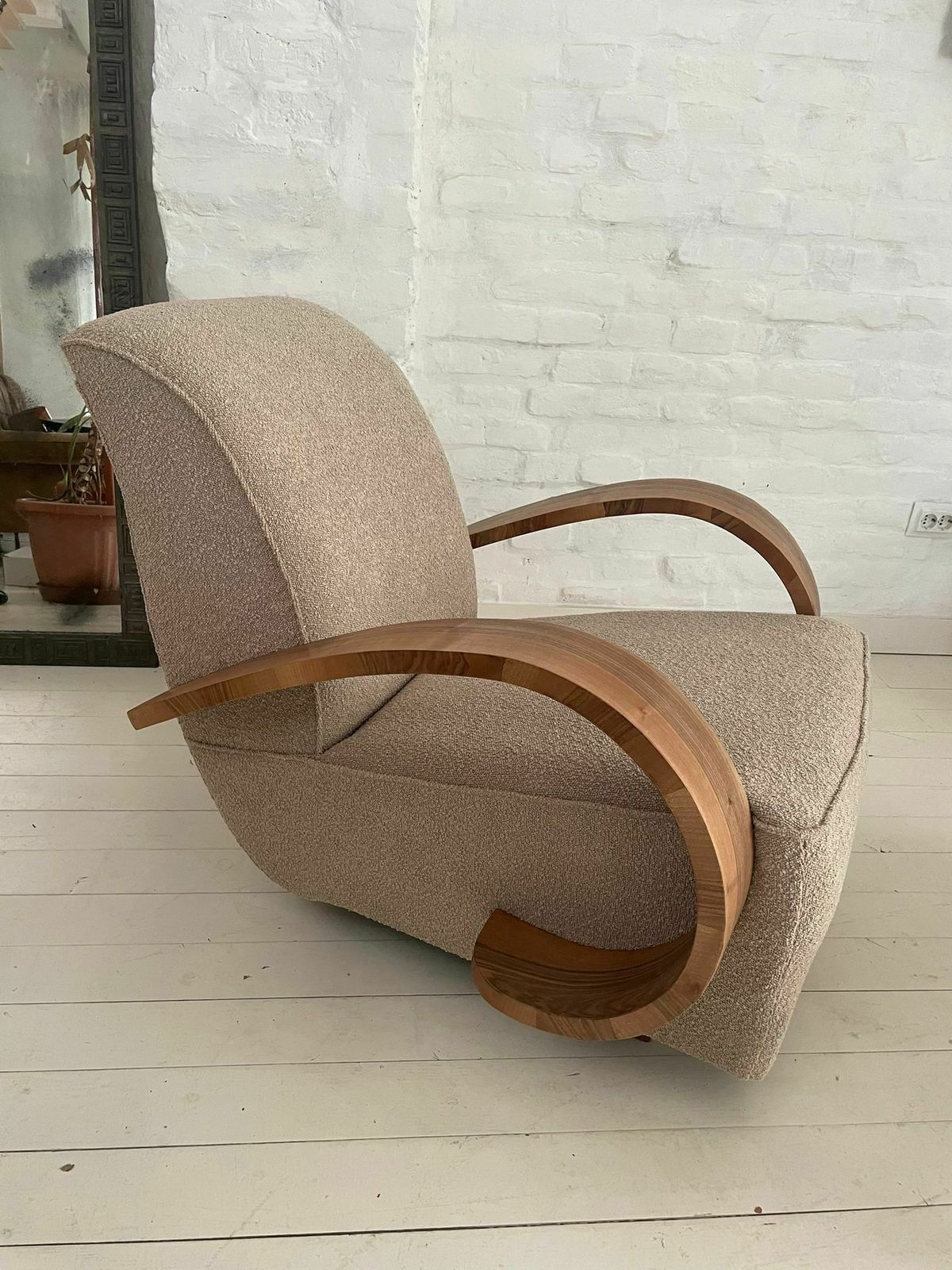 photo vintage Art Deco Armchair With Wooden Arm And Curly Taupe Fabric