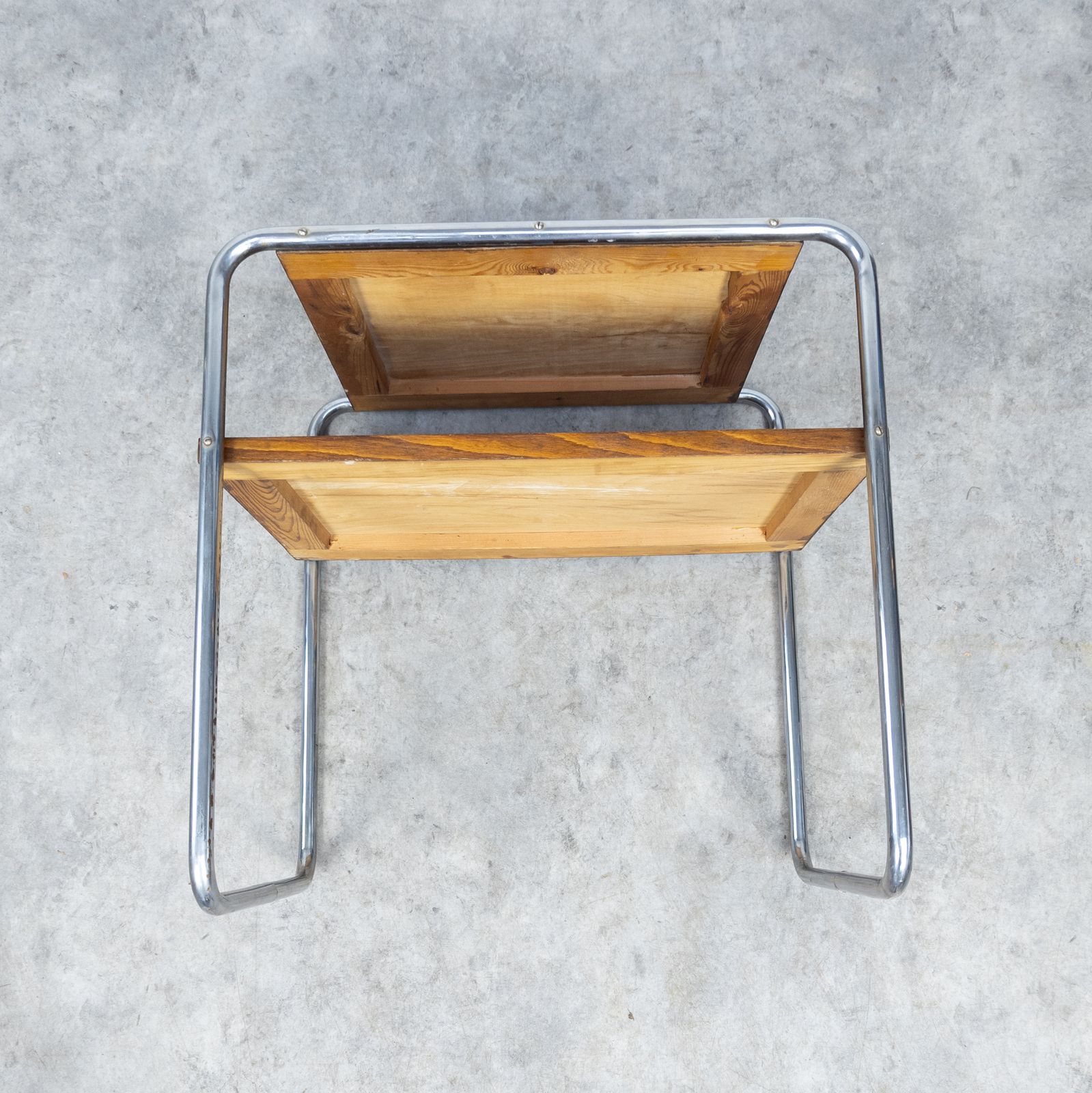 photo furniture Bauhaus Tubular Steel Side Table Thonet B 12 By Marcel Breuer