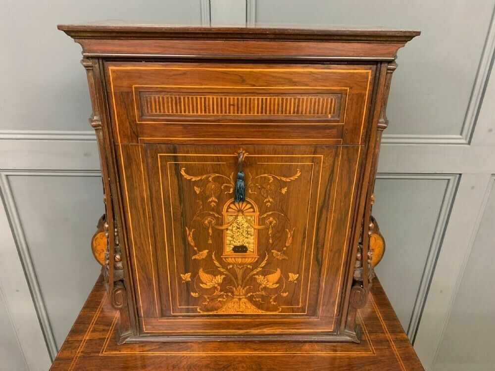 Inlaid Rosewood Bonheur Du Jour photo vintage
