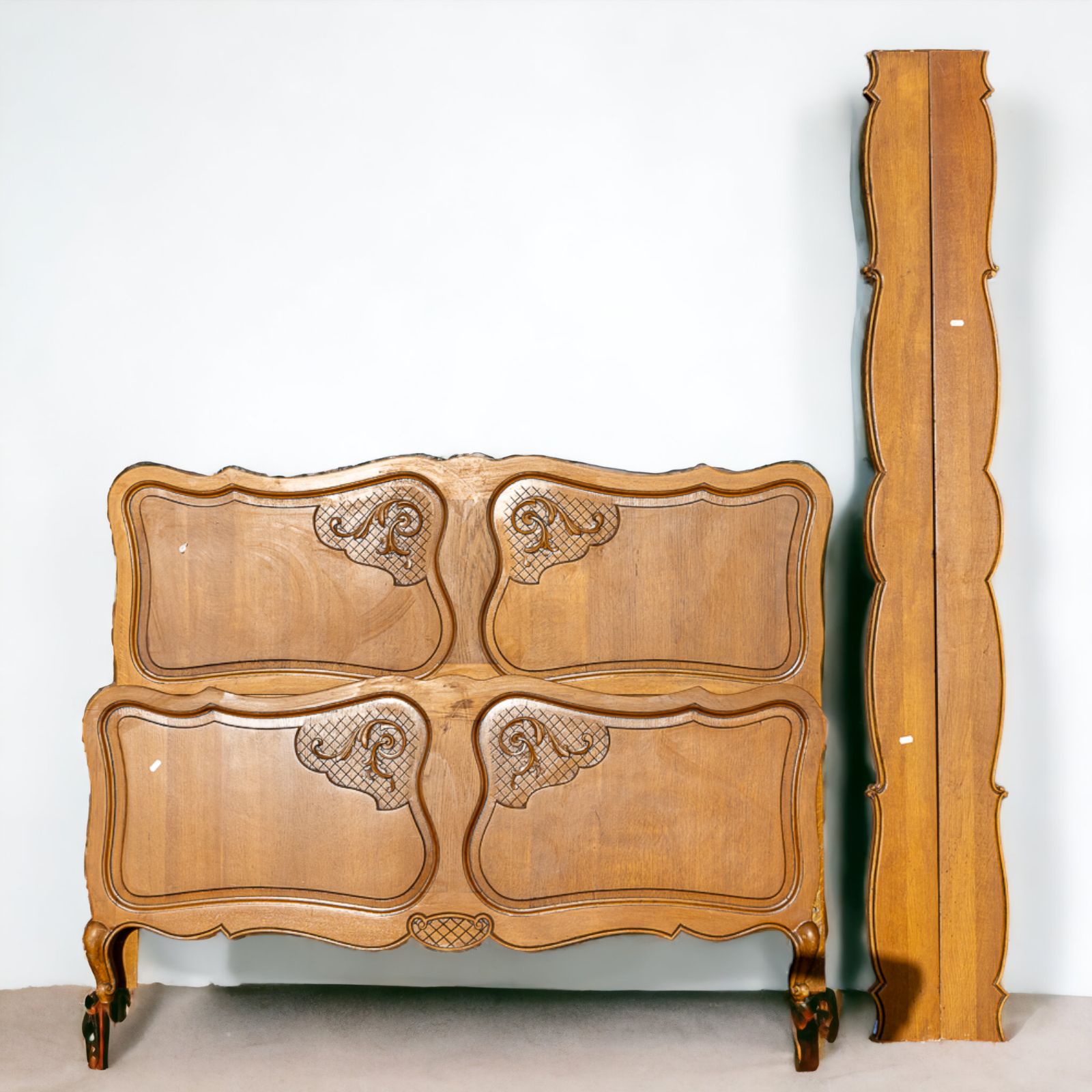 French Louis XV Style Carved Honey Oak Double Bed Frame  W1 B147