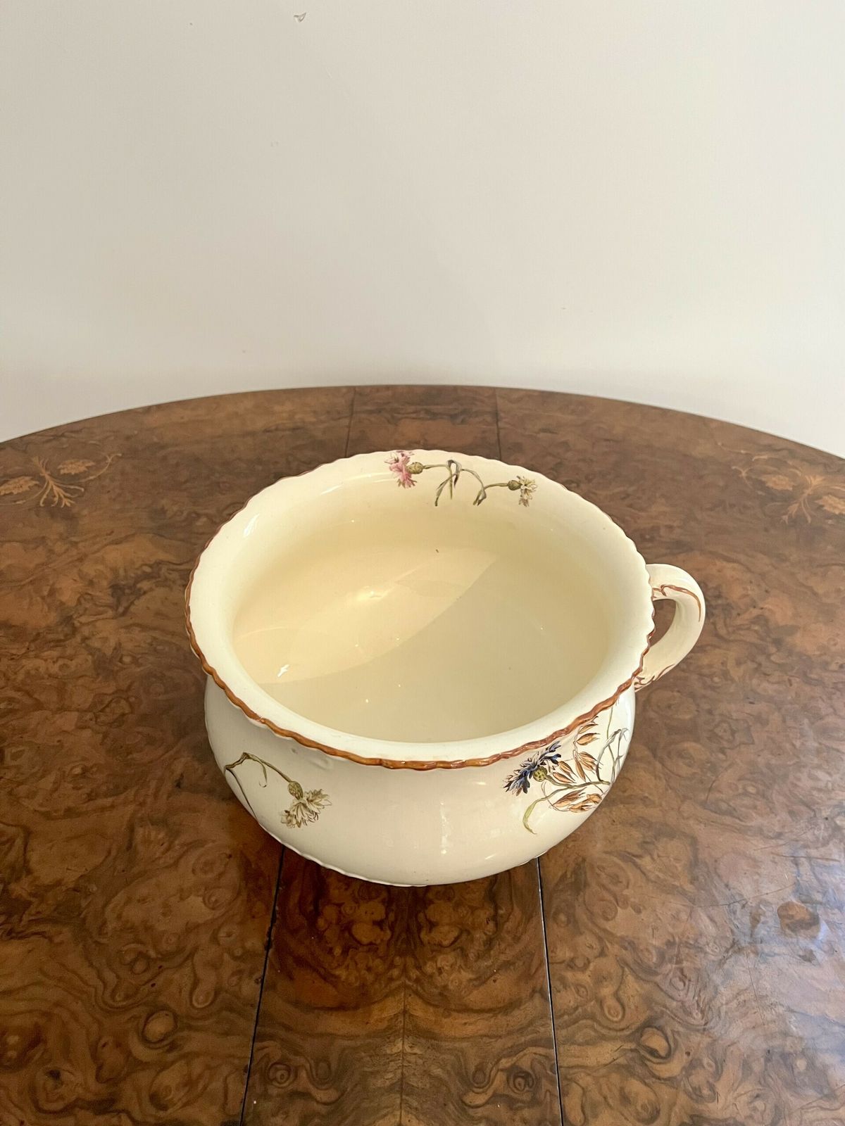 Remarkable Quality Antique Bathroom Set By Mark Jones & Sons photo vinterior