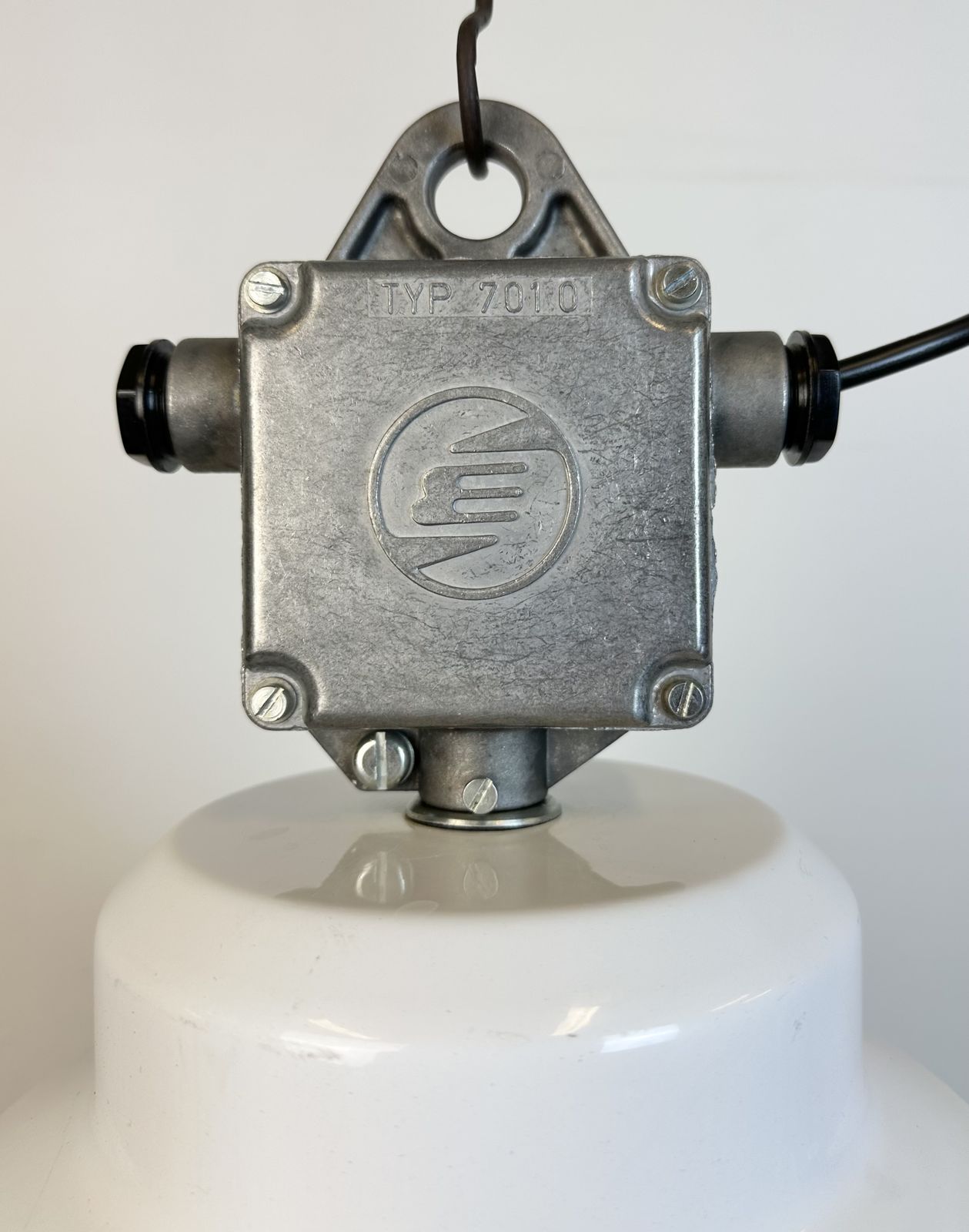 White Industrial Factory Light With Plastic Grid From Elektrosvit, 1990s, 16x photo vintage