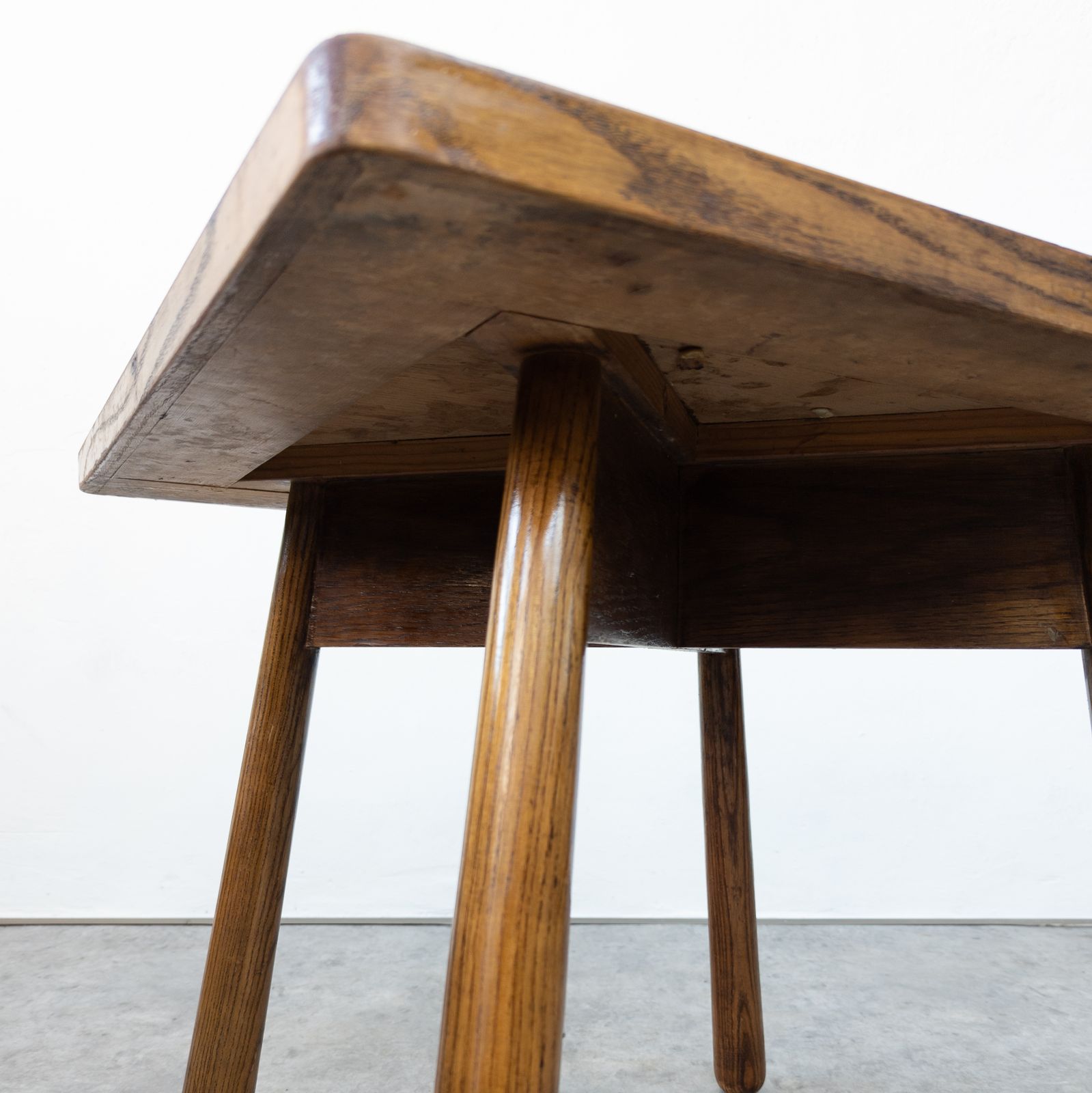490.0 Modernist Oak Side Table By Jan Vaněk For Krásná Jizba photo