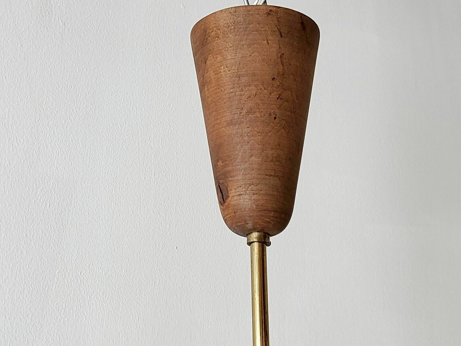 Vintage Scandinavian Glazen Hanglamp – Jaren 1960, Messing En Teak photo vinterior