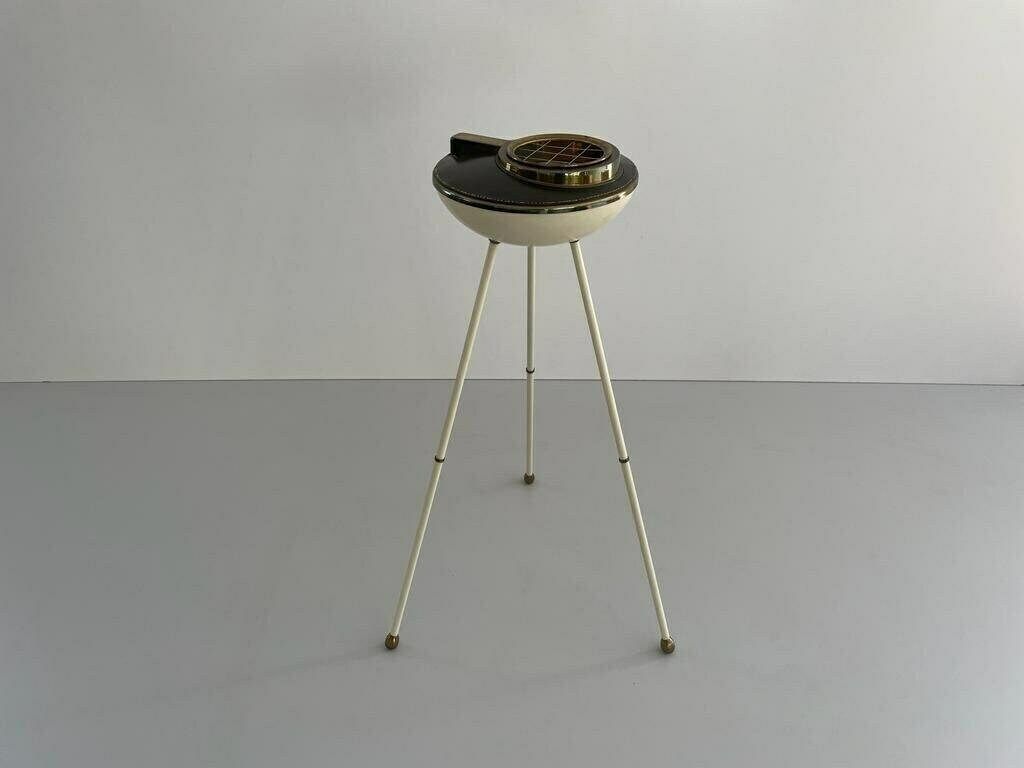 Exclusive Ufo Design Black And White Metal Italian Tripod Ashtray, 1950s, Italy