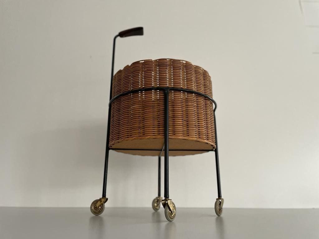 Wicker And Black Metal Round Serving Bar Cart, 1960s, Germany photo 1062.0