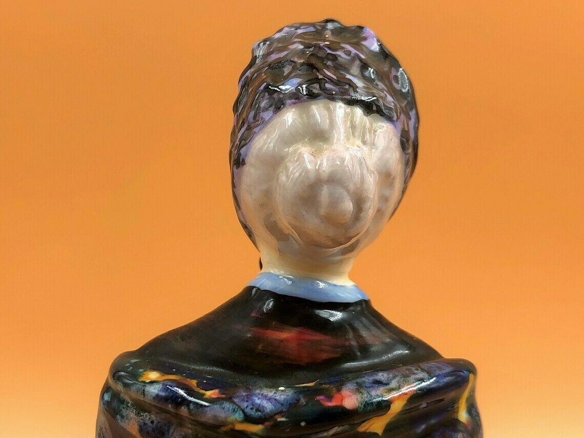 Vintage Paragon China Grand Ma Ma Figurine. C1950. Eh103. photo vintage