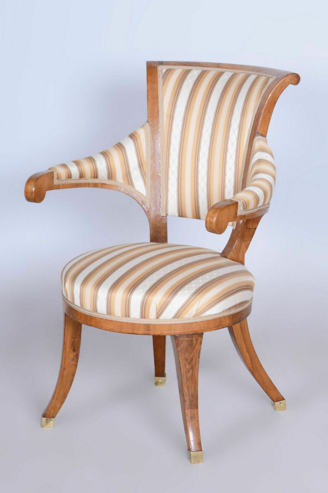 Restored Biedermeier Walnut Armchair, Josef Danhauser, Revived Polish, New Professional Upholstery, Vienna, Austria, 1820s