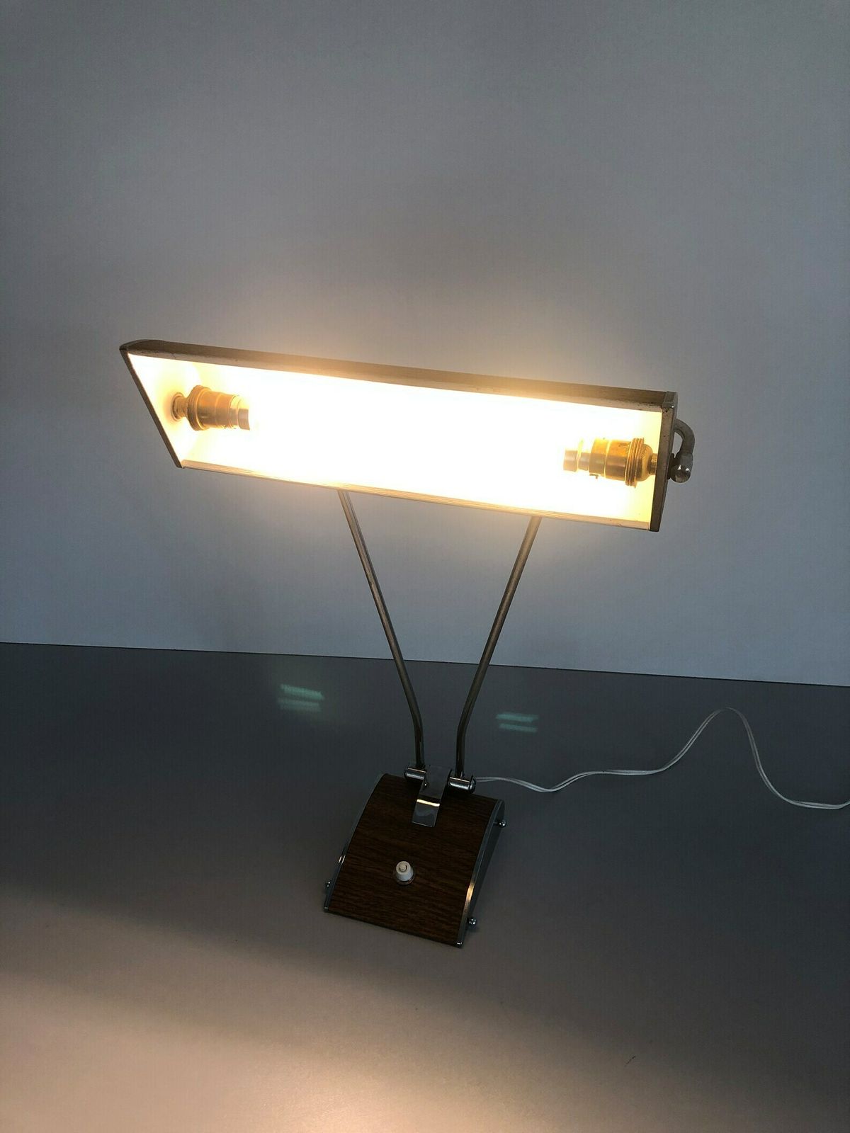 French Design Wood Texture Metal Large Desk Lamp By Eileen Gray, 1950s, France photo vinterior