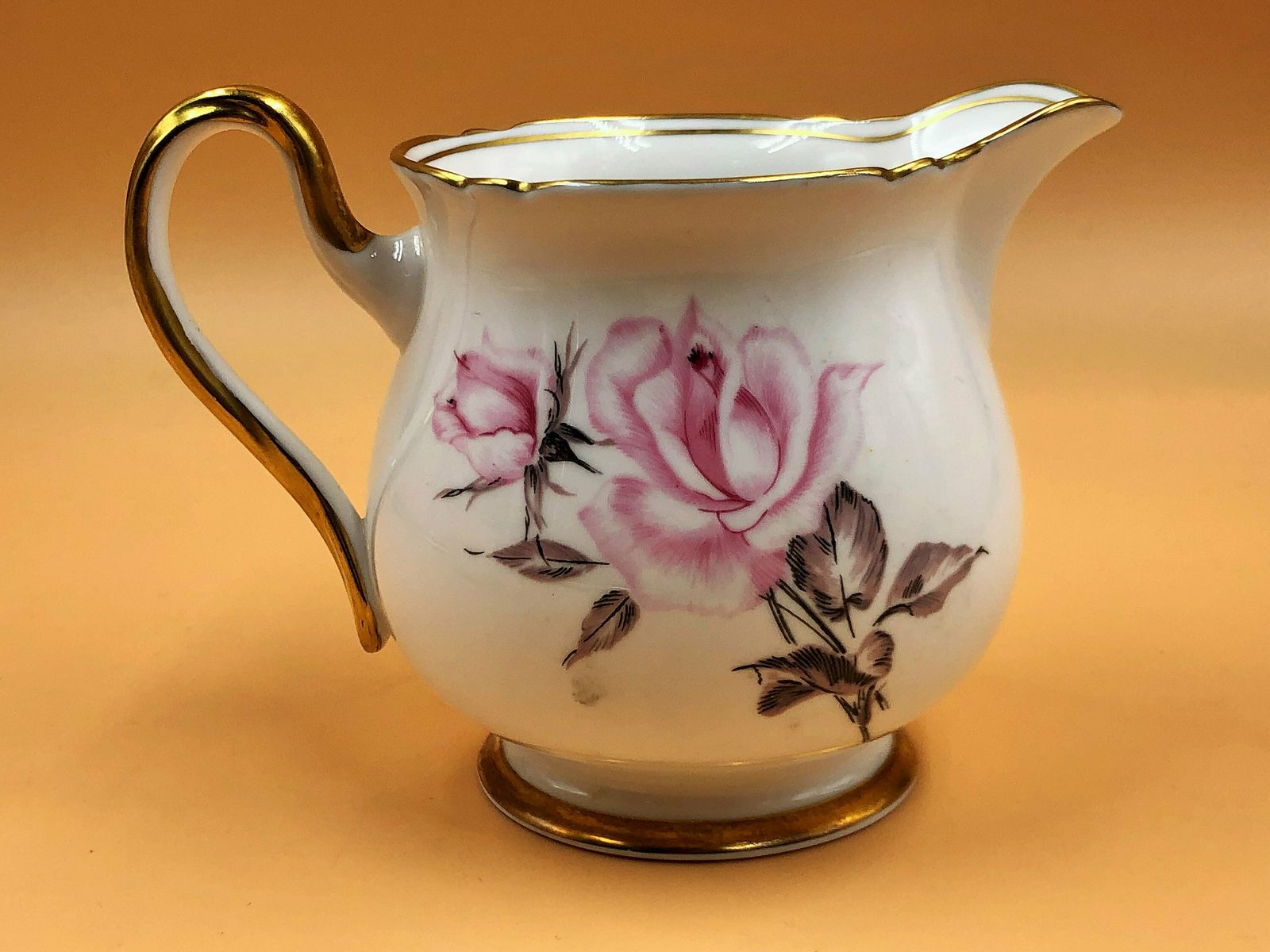 Shelley China Rosalie Ripon Shape With Gold Trim Creamer And Open Sugar Bowl Set. 14128. photo for sale