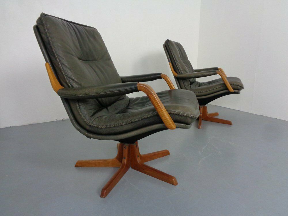 Furniture Danish Teak & Leather Swivel Lounge Chairs From Berg Furniture, 1970s, Set Of 2 photo