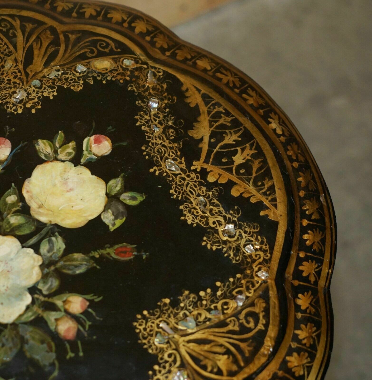 Exquisite Antique Regency 1810 Lacquered Mother Of Pearl Inlaid Tilt Op Table photo buy