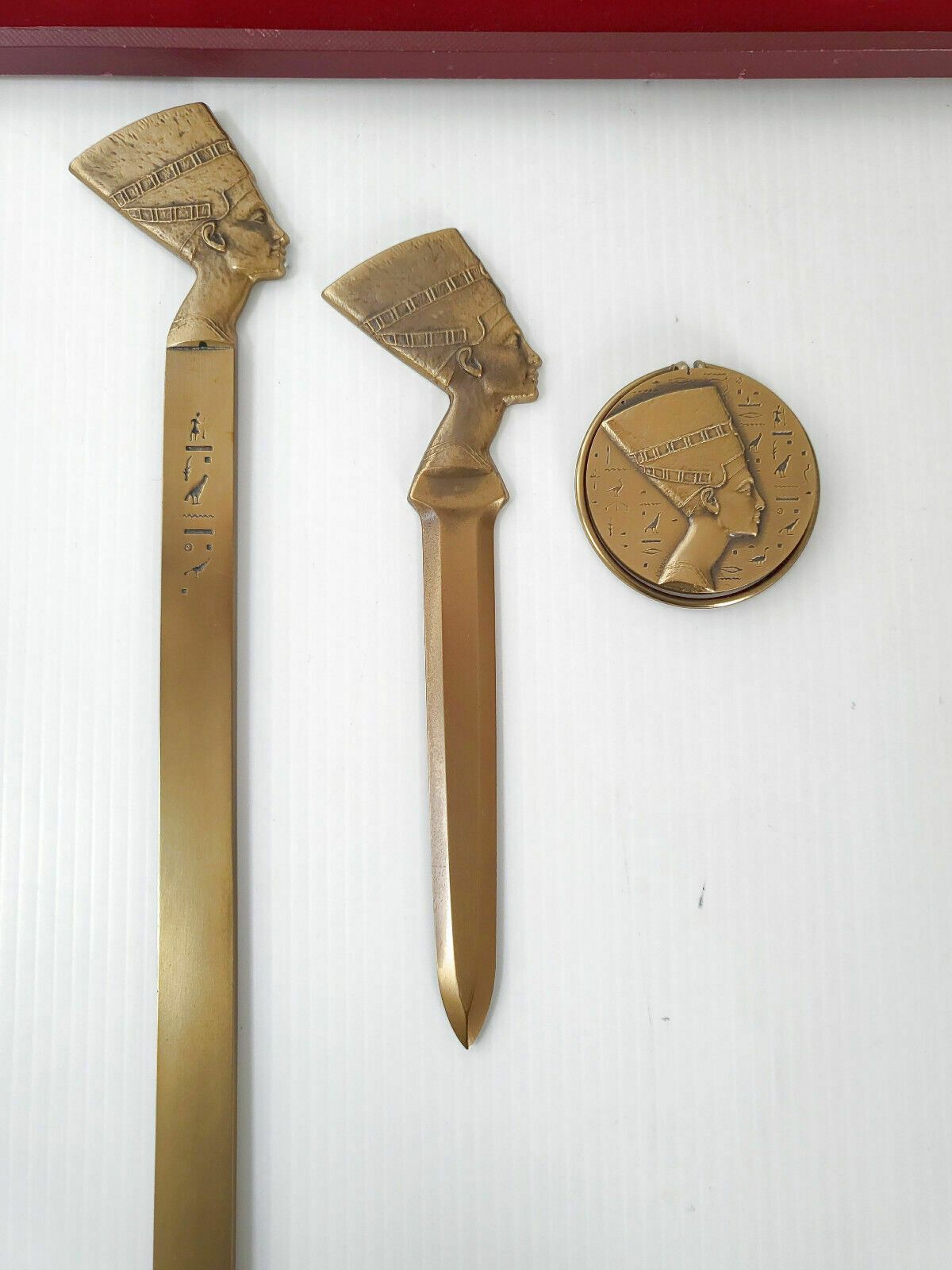 Vintage Bureauaccessoire 1970 Eye Nefertiti Brone Frappé 70s photo vintage