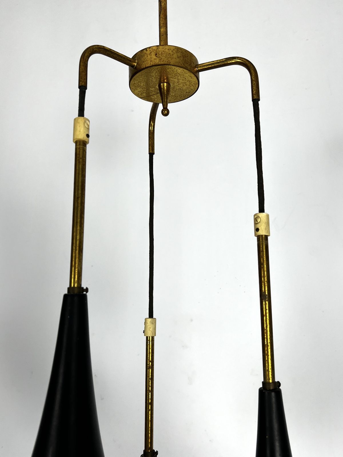 photo furniture Mis Century Stilnovo Pendant With Three Lights. Italy 1950s