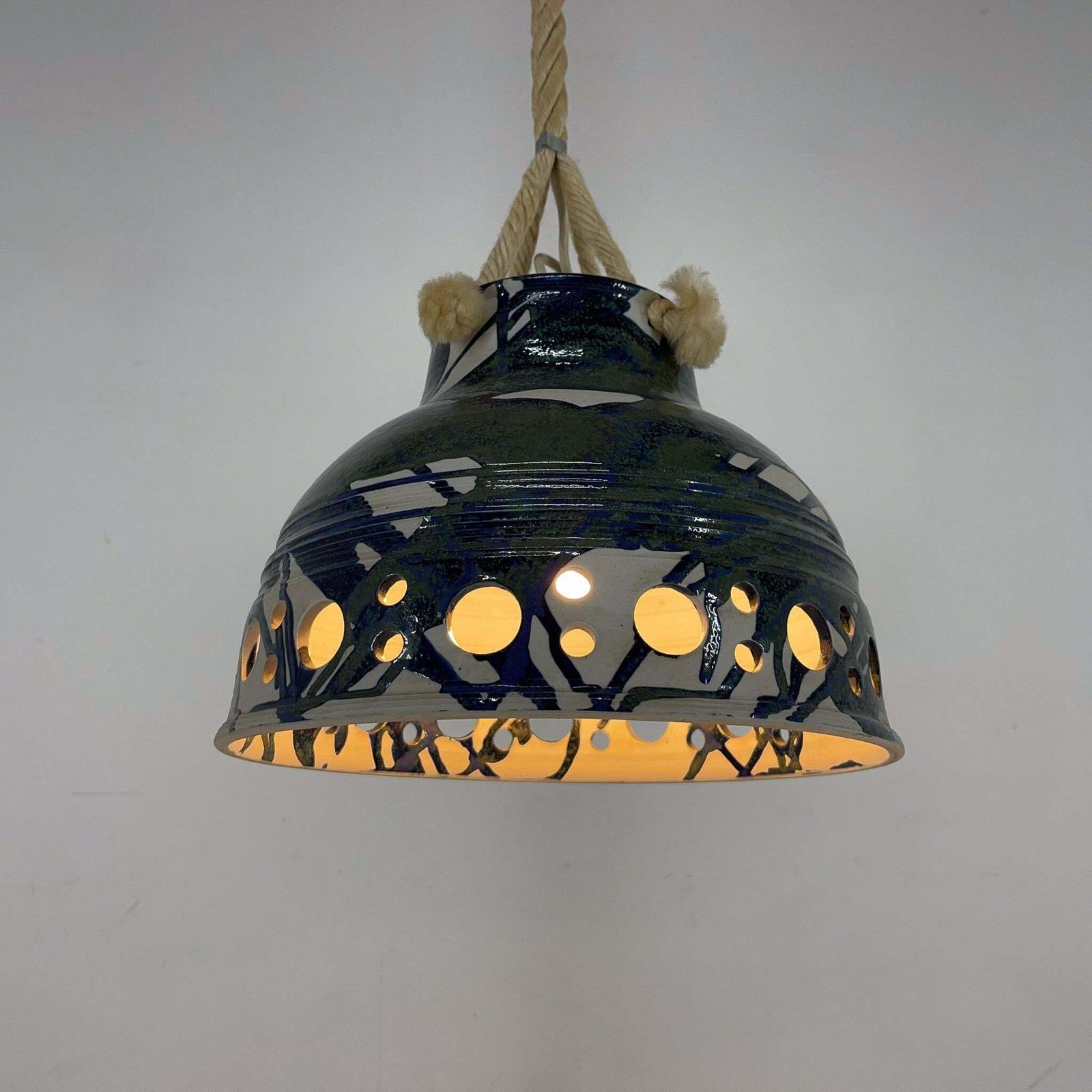 Keramieken hanglamp aan touw, Denemarken, jaren 1970 photo Verlichting