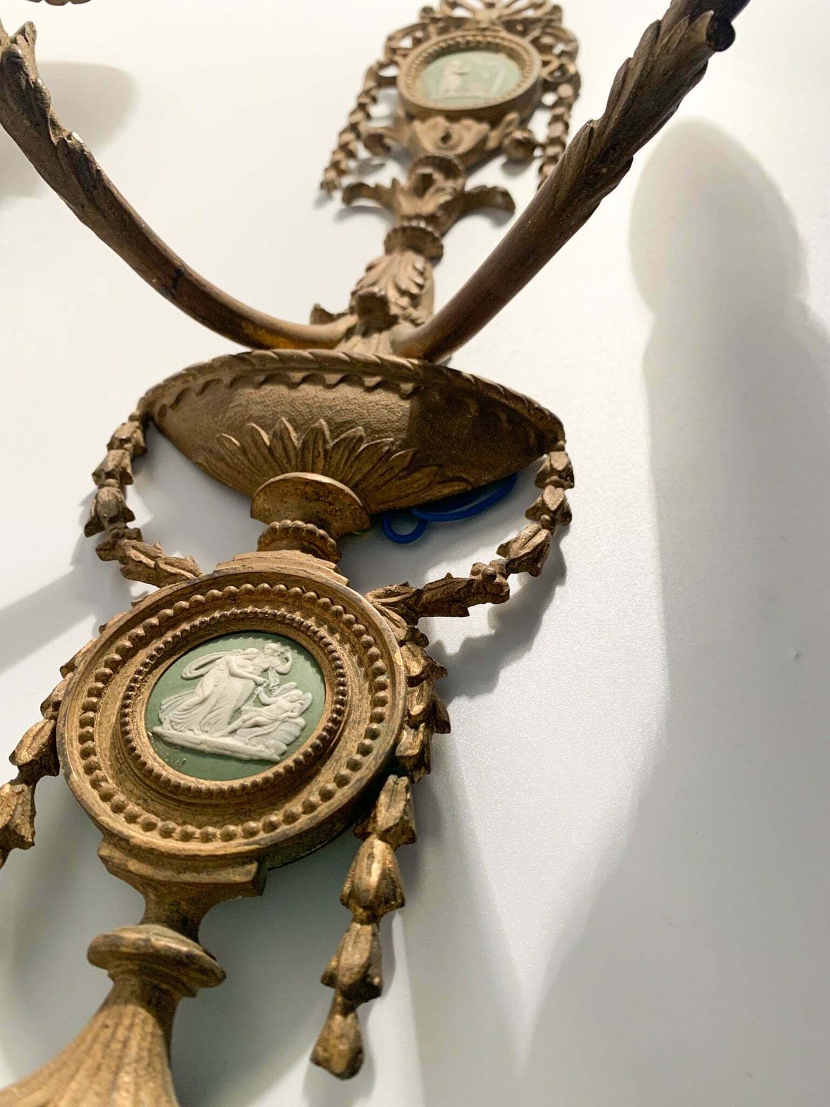 1333.75 Pair Of Bronze And Cameo Appliques From The 19th Century photo