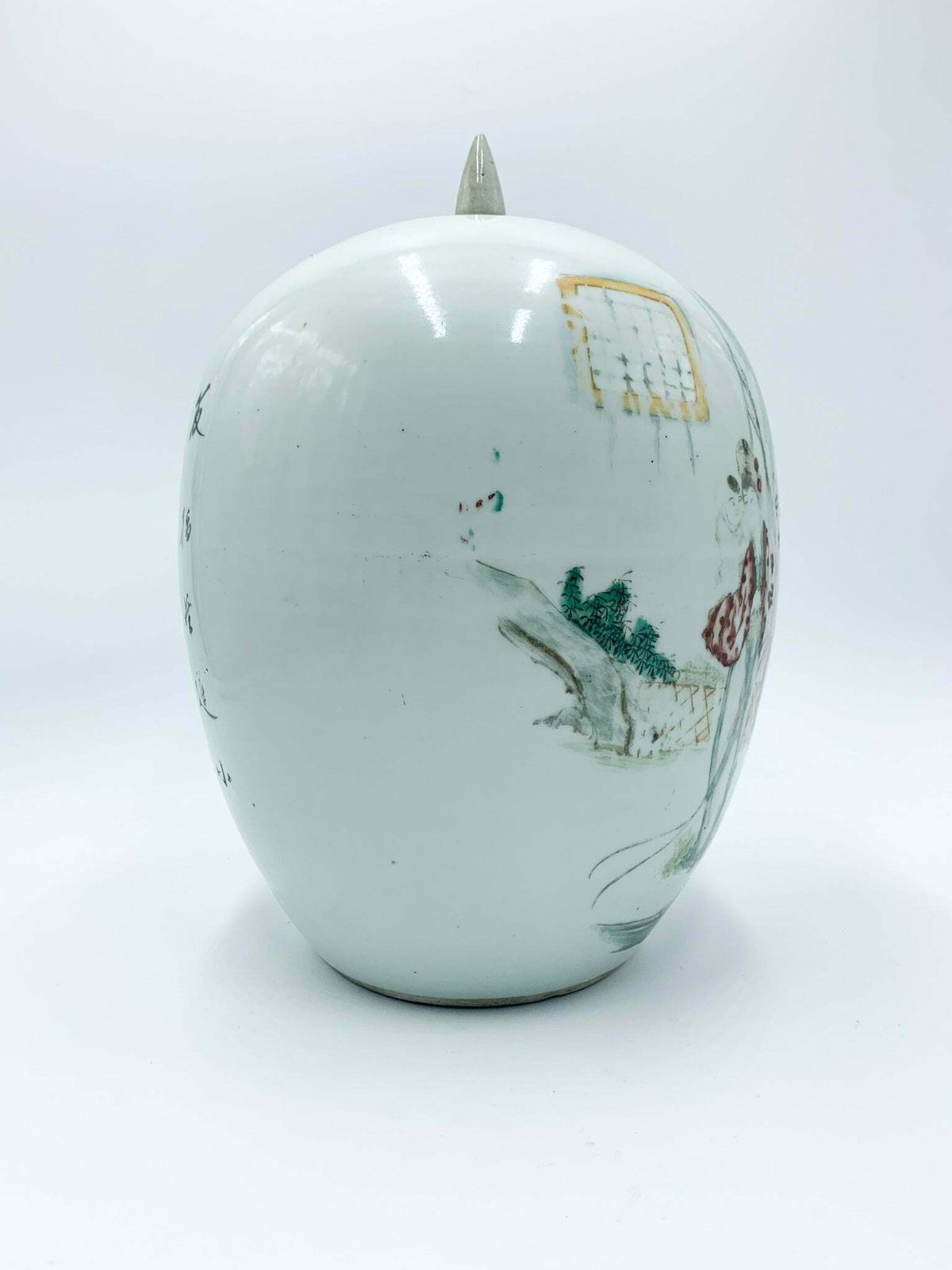 Hand Painted Chinese Porcelain Vase From The Early Twentieth Century photo furniture