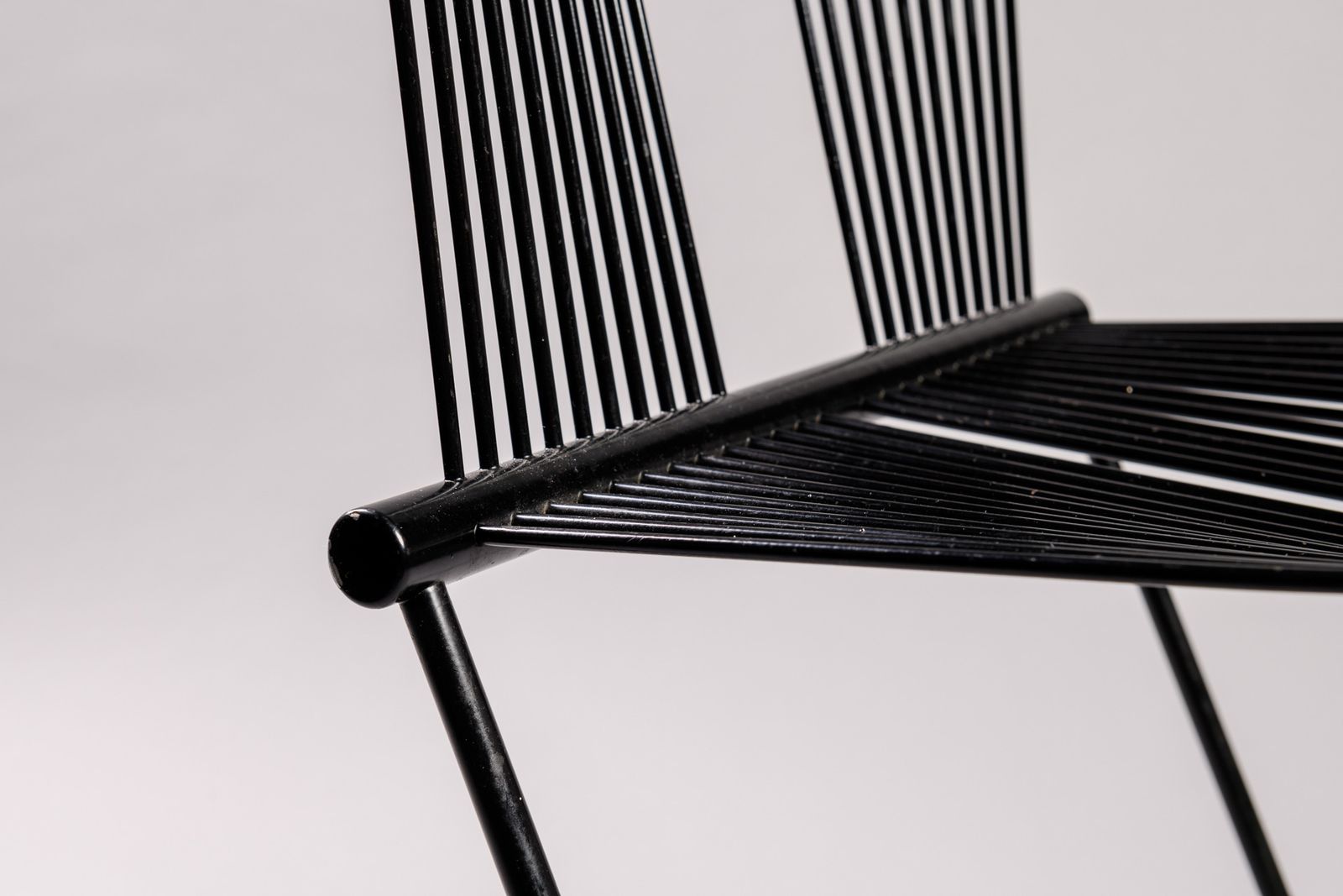 Herbert Ohl For Rosenthal Studio Linie Einrichtung, ‘Swing’ Chair In Black Painted Spring Steel, Germany, 1982 photo buy