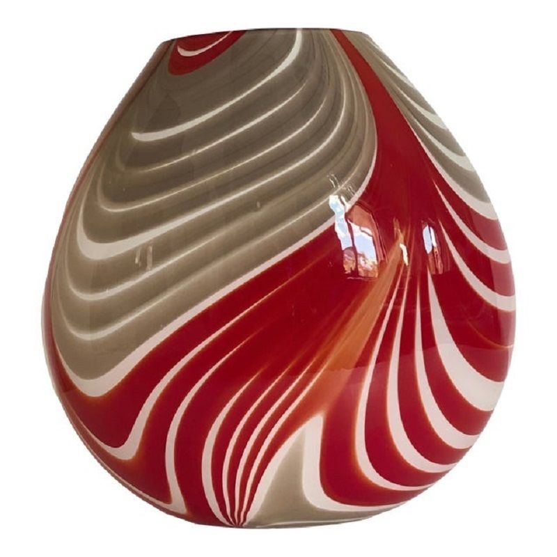 Contemporary Abstarct Vase In Milky White Murano Style Glass With Red And Beige Reeds