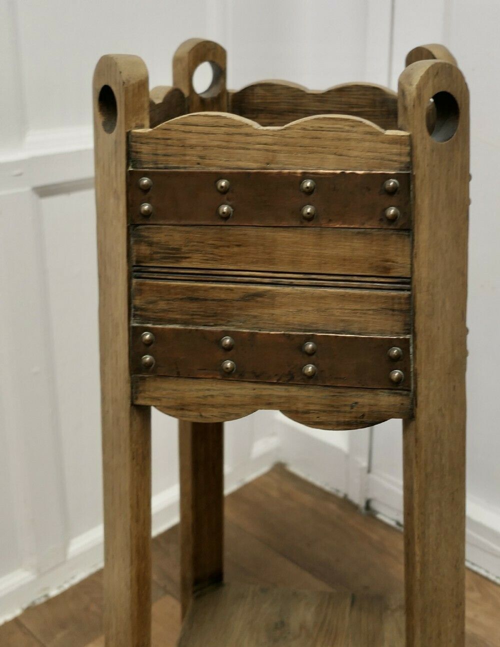 A Very Attractive Arts And Crafts Oak And Copper Jardinière, Plant Stand photo 630.0