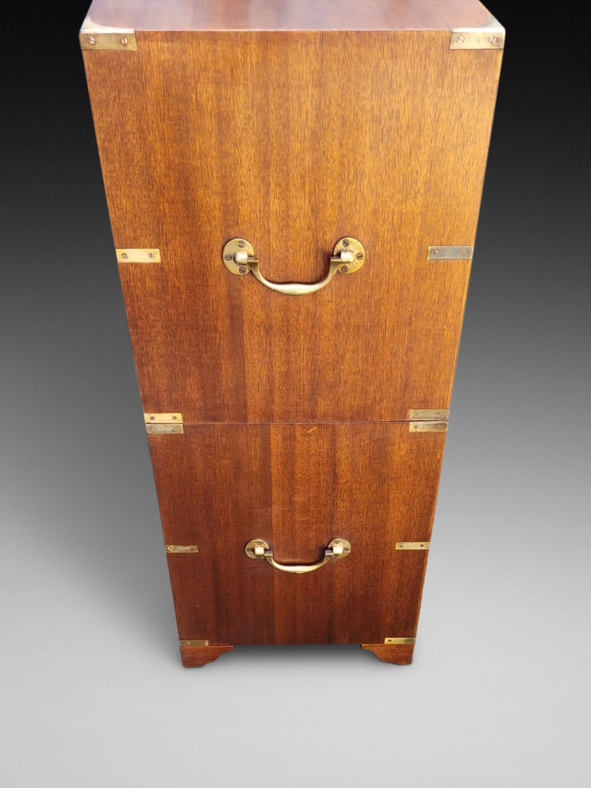 20th C Mahogany Chest Of Drawers photo 1000.0