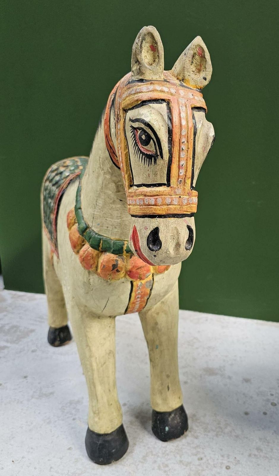 Wooden Horse Statue Indian Vintage: Hand Carved, Hand Painted Decor Accent. Natural Yellow Wood Craft