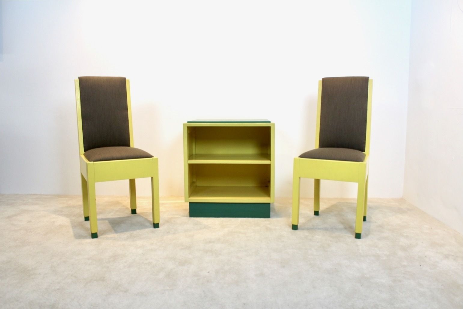 photo furniture Dutch Modernism Chairs And Cabinet By Jan Den Drijver For ‘De Stijl’