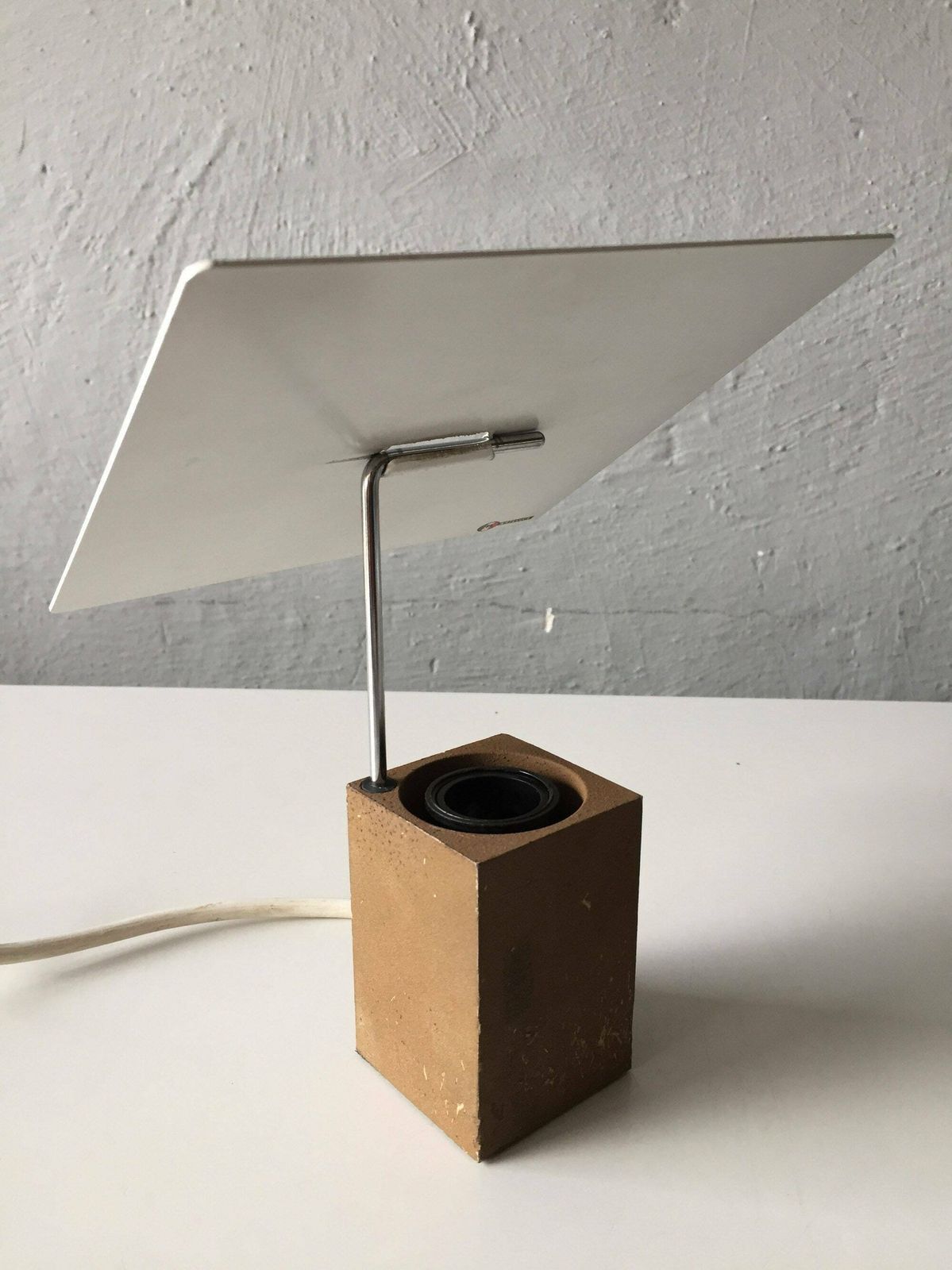 Arteluce Italy Model 610 Table Lamp   Stone Base   Metal Square Lampshade   70s Italian Design By Antonio Macchi Cassia photo for sale
