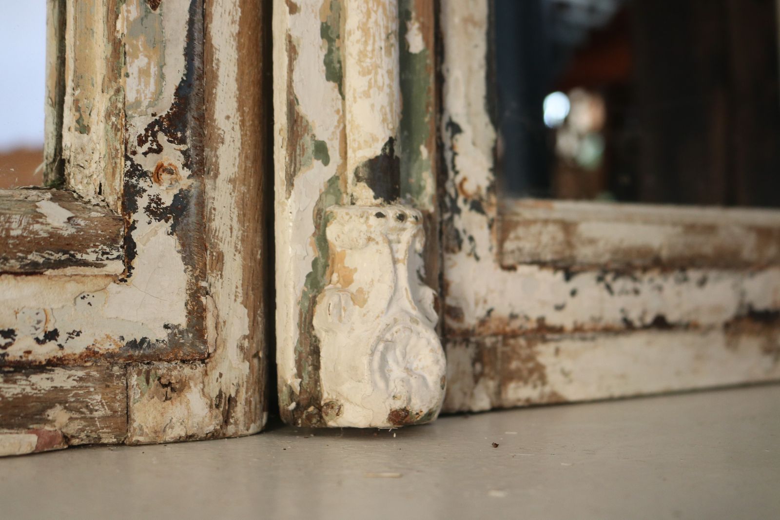 photo vinterior Huge Floor Standing Antique French Mirrors 232cm High X 110cm W Chateau Door Frame Mirrors Arched Top
