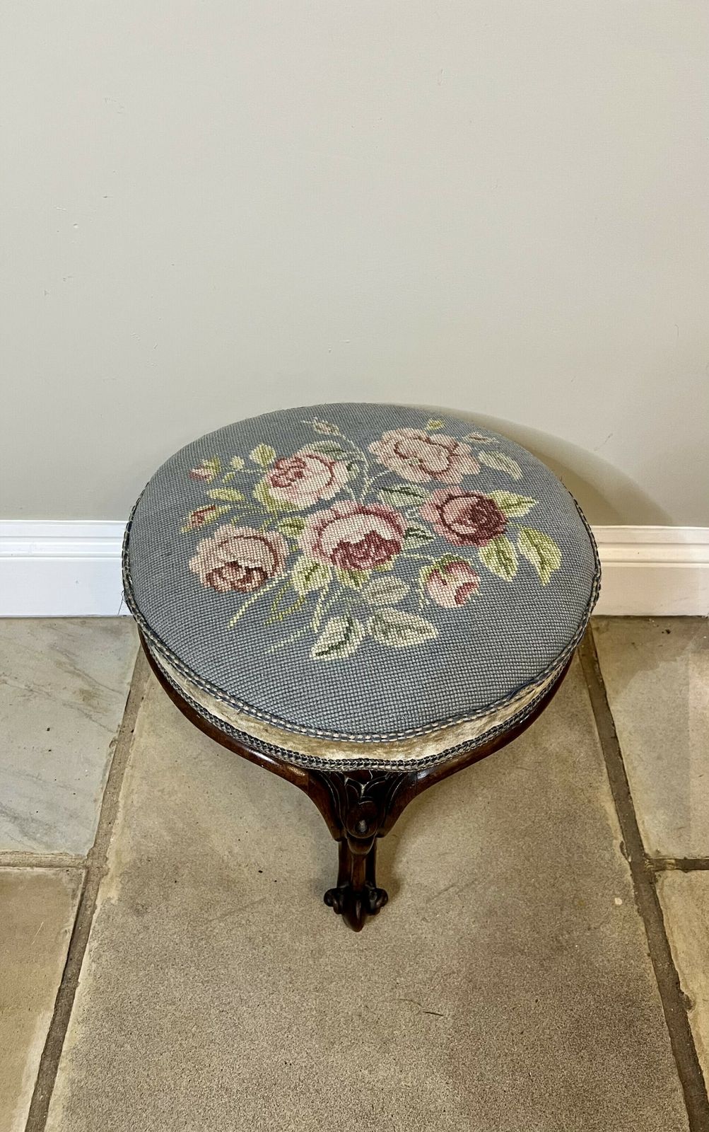 Victorian Quality Carved Walnut Stool photo vinterior