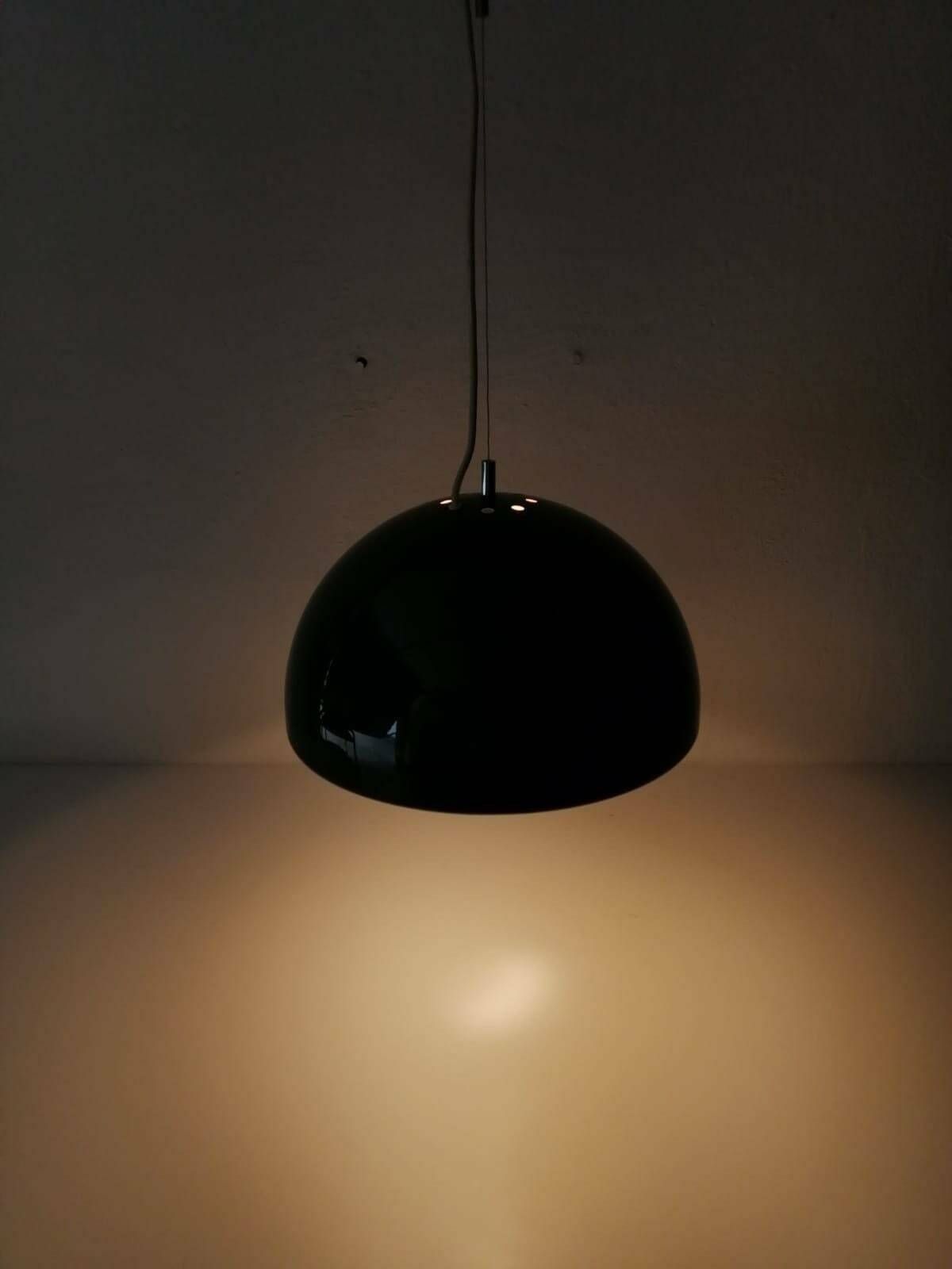 Reggiani Goffredo Wonderful Green Metal Suspension Lamp, 1960s Italy photo Lighting