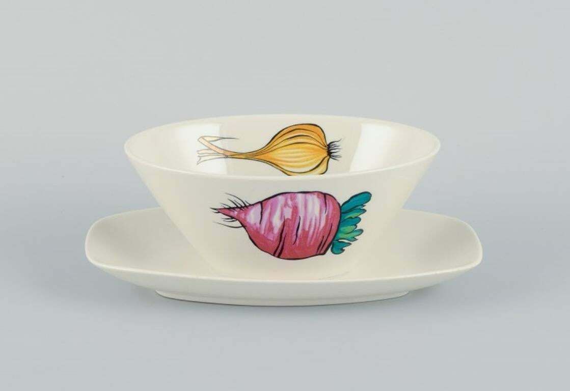 Villeroy & Boch, Luxembourg. "Primabella" Large Bowl, Sauce Boat, And Platter photo furniture