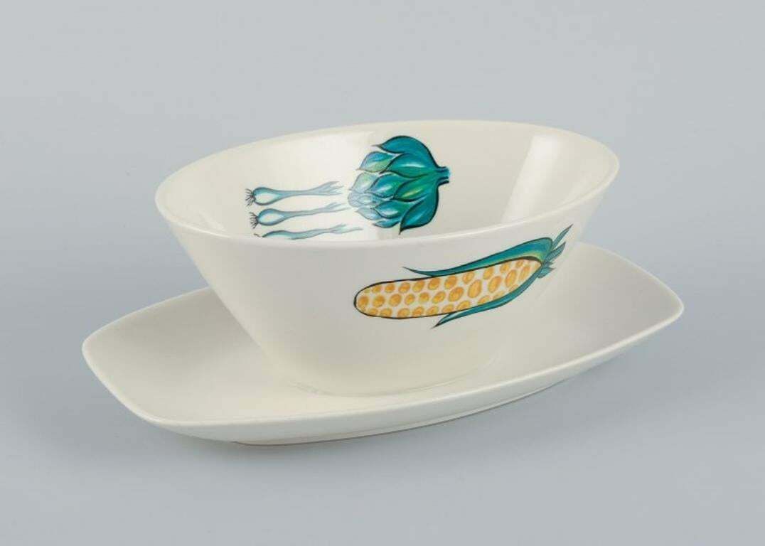 Villeroy & Boch, Luxembourg. "Primabella" Large Bowl, Sauce Boat, And Platter photo Home Decor