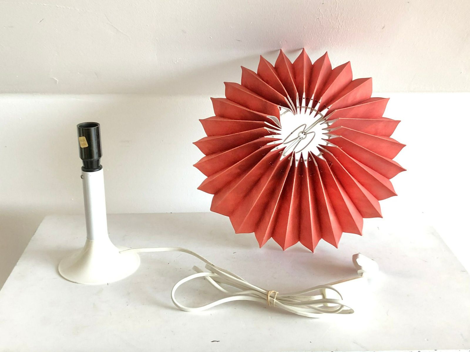 Vintage Danish Mid Century White Plastic Design Table Lamp With Trumpet Base And Beautiful Red Pleated Fabric Shade photo vinterior