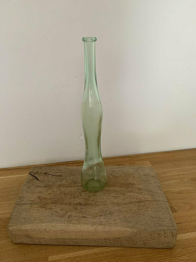 Mid Century Green Glass Vase, 1980s photo furniture
